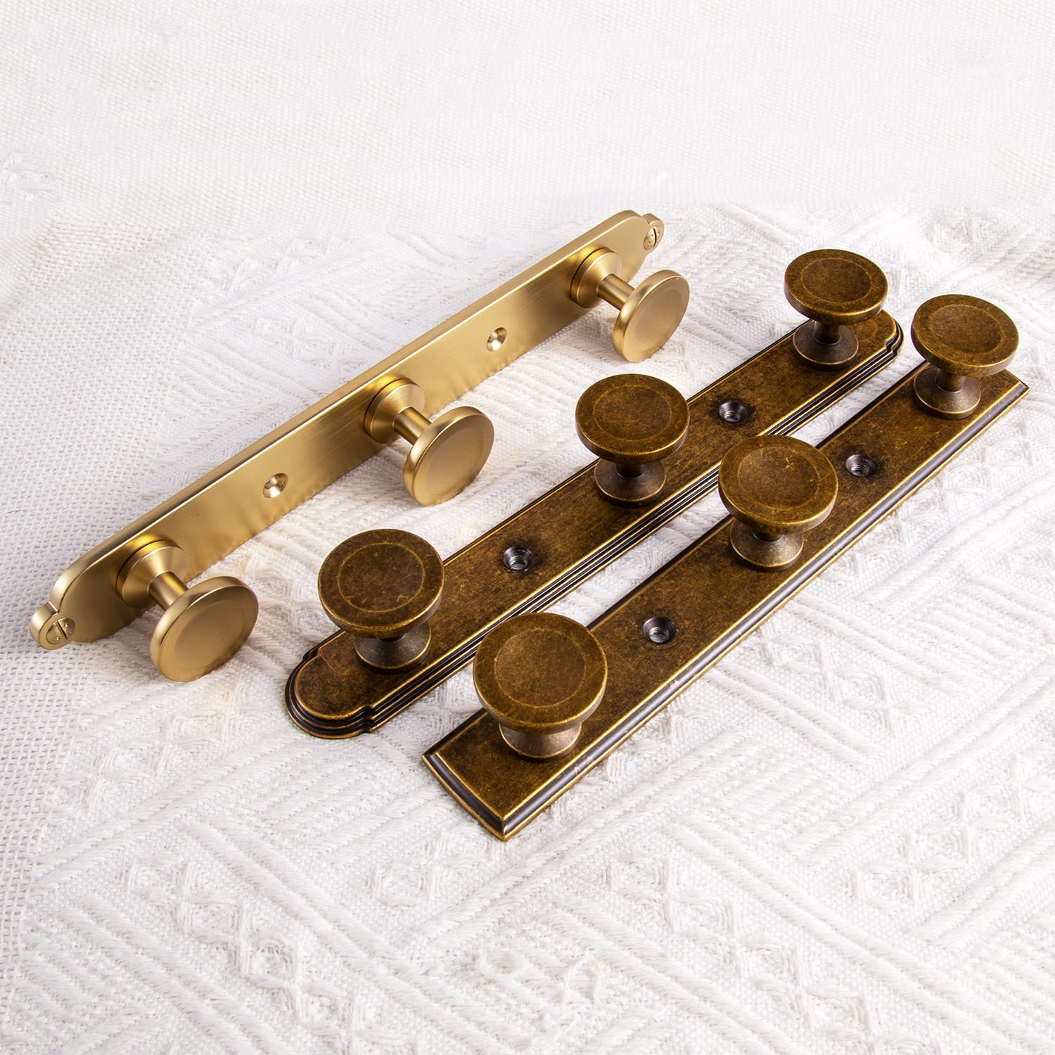 Goo-Ki Vintage Zinc Alloy Multi-Hook Coat Rail, Decorative Round Knob Wall Hanger Rack for Clothes, Hats & Towels