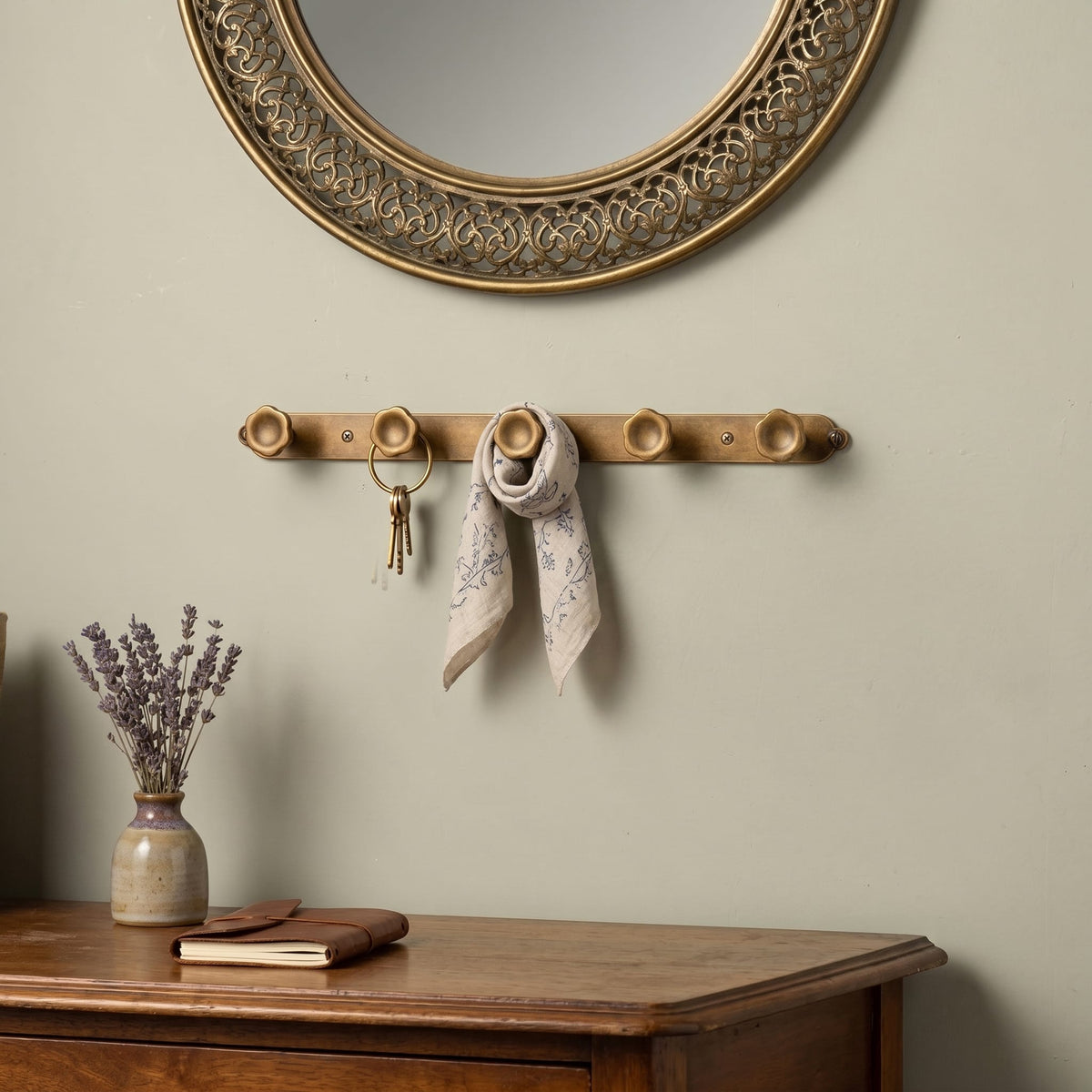 Goo-Ki Wall Mounted Zinc Alloy Floral Knob Coat Hook Rack, Decorative Robe Hook Rail for Home Storage & Decor