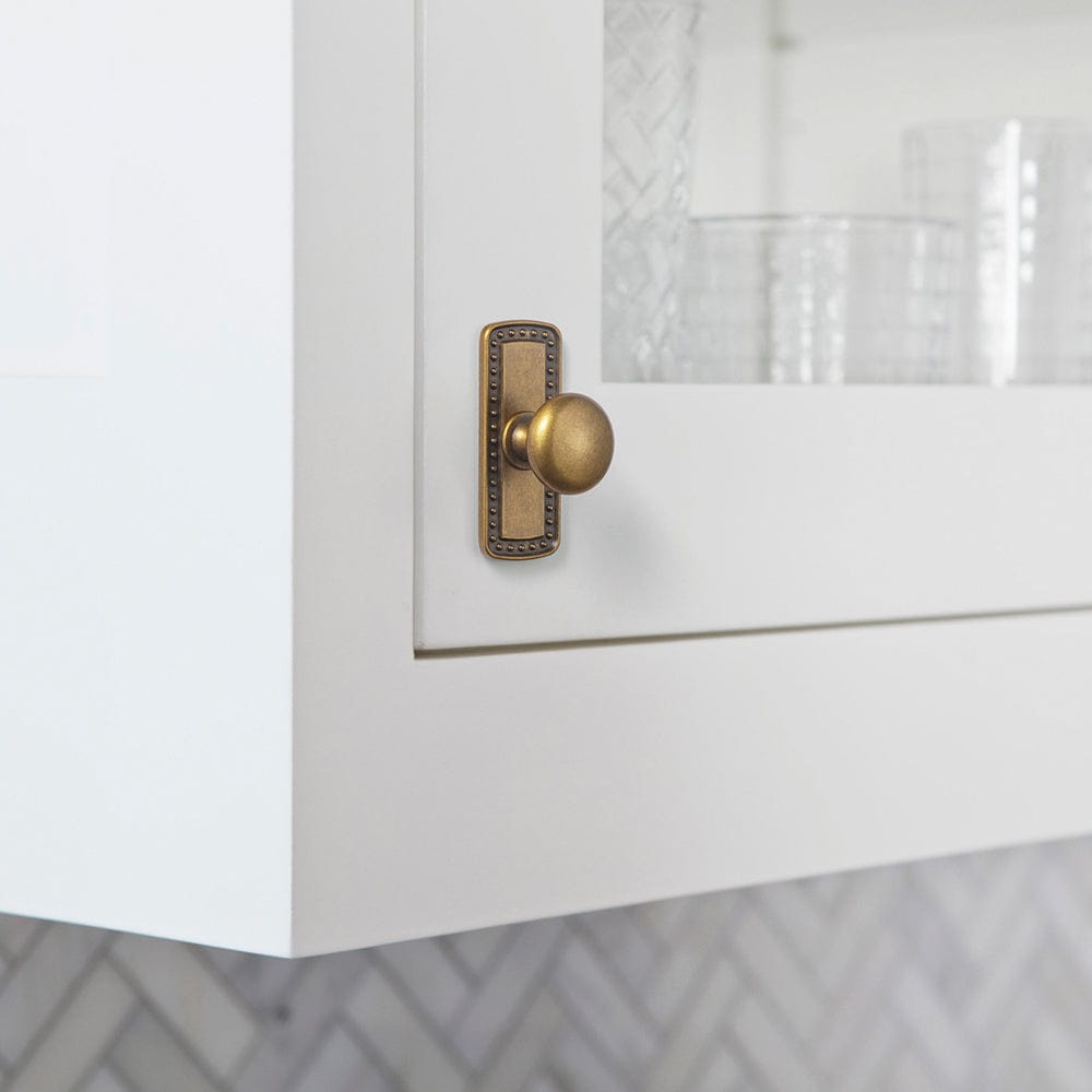 Antique Brass Zinc Alloy Cabinet Knob with Back Plate Single Hole Center Cabinet Hardware for Bedroom Kitchen