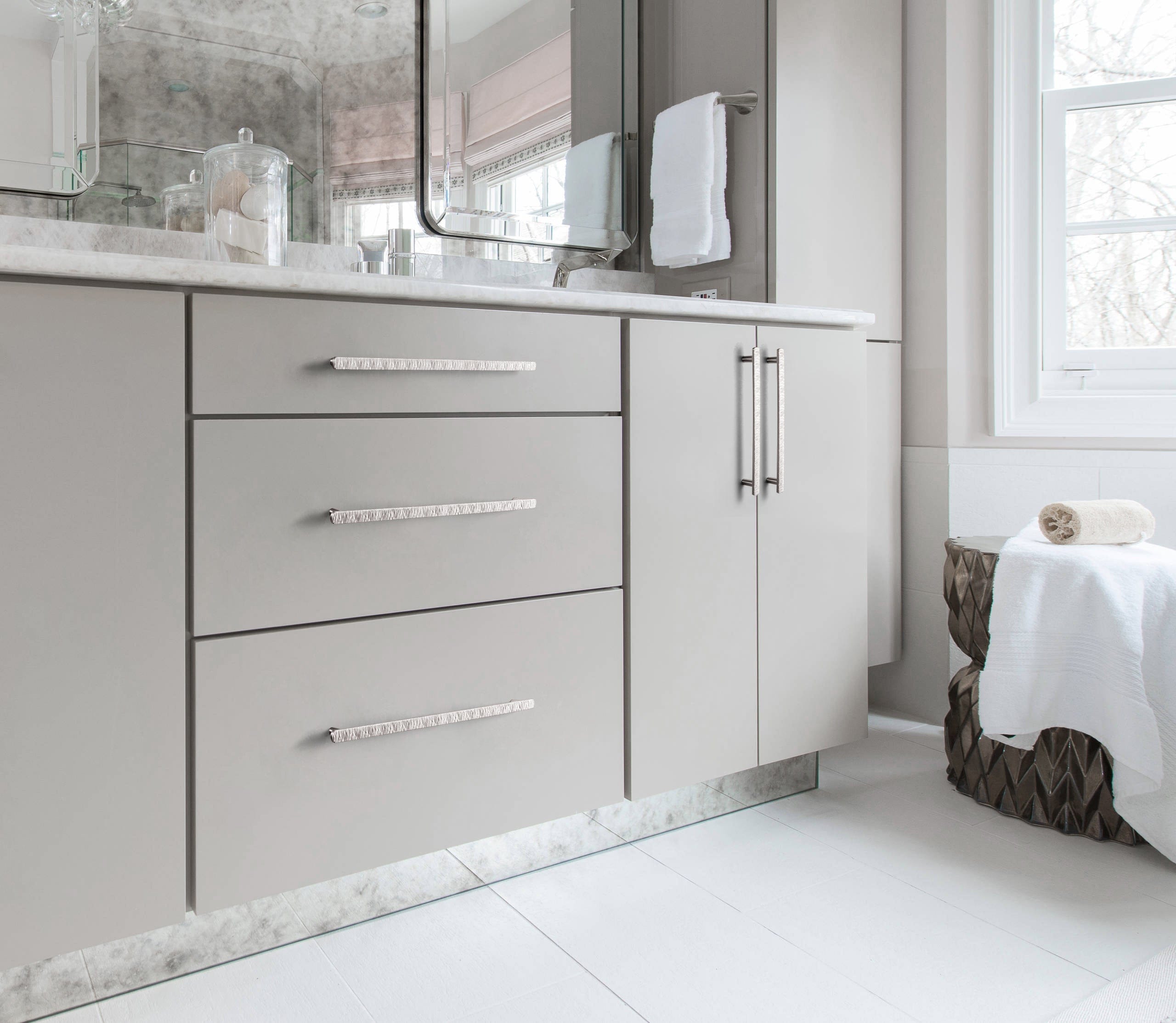 Striped Hammerline Cabinet Pulls Light Luxury Elegant Kitchen Hardware