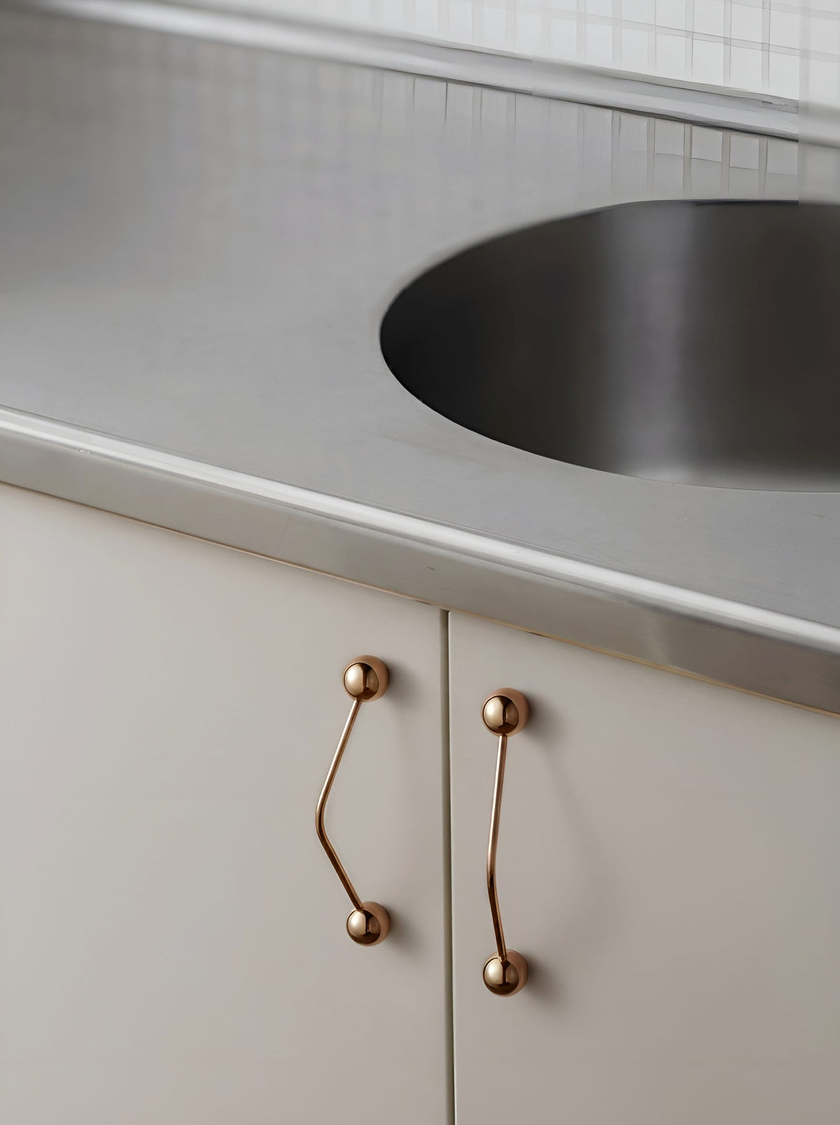 TONA Creative Brass Furniture Handle Novelty Cabinet Bar Pulls European Minimalist Handle