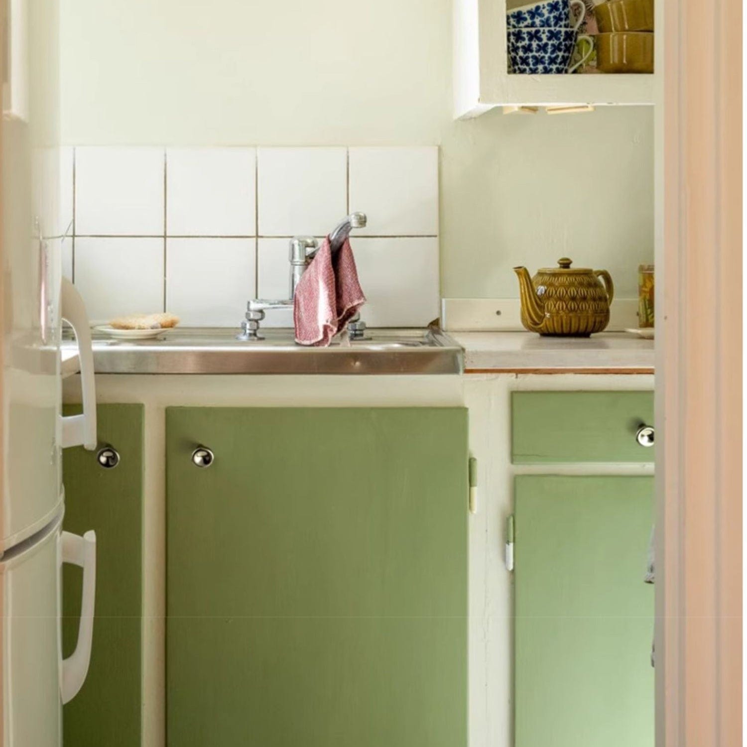 TONA Creative Carving Titanium Silver Cabinet Hardware Solid Brass Drawer Knobs