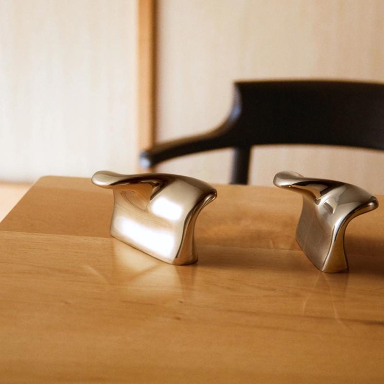 TONA Titanium Silver / 1.25'' Hole Center / 2 Pack Titanium Silver Copper Cabinet Pull with Organic Twisted Shape