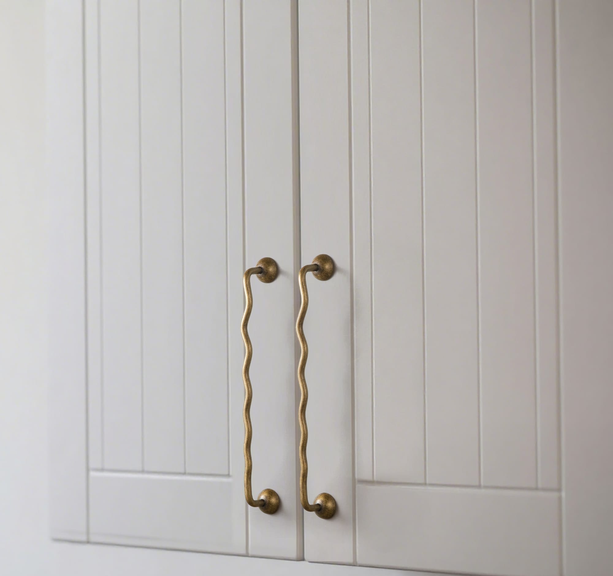 TONA Titanium Silver Solid Brass Cabinet Pull - Stylish Wave Curved Design for Kitchen/Bathroom Cabinets