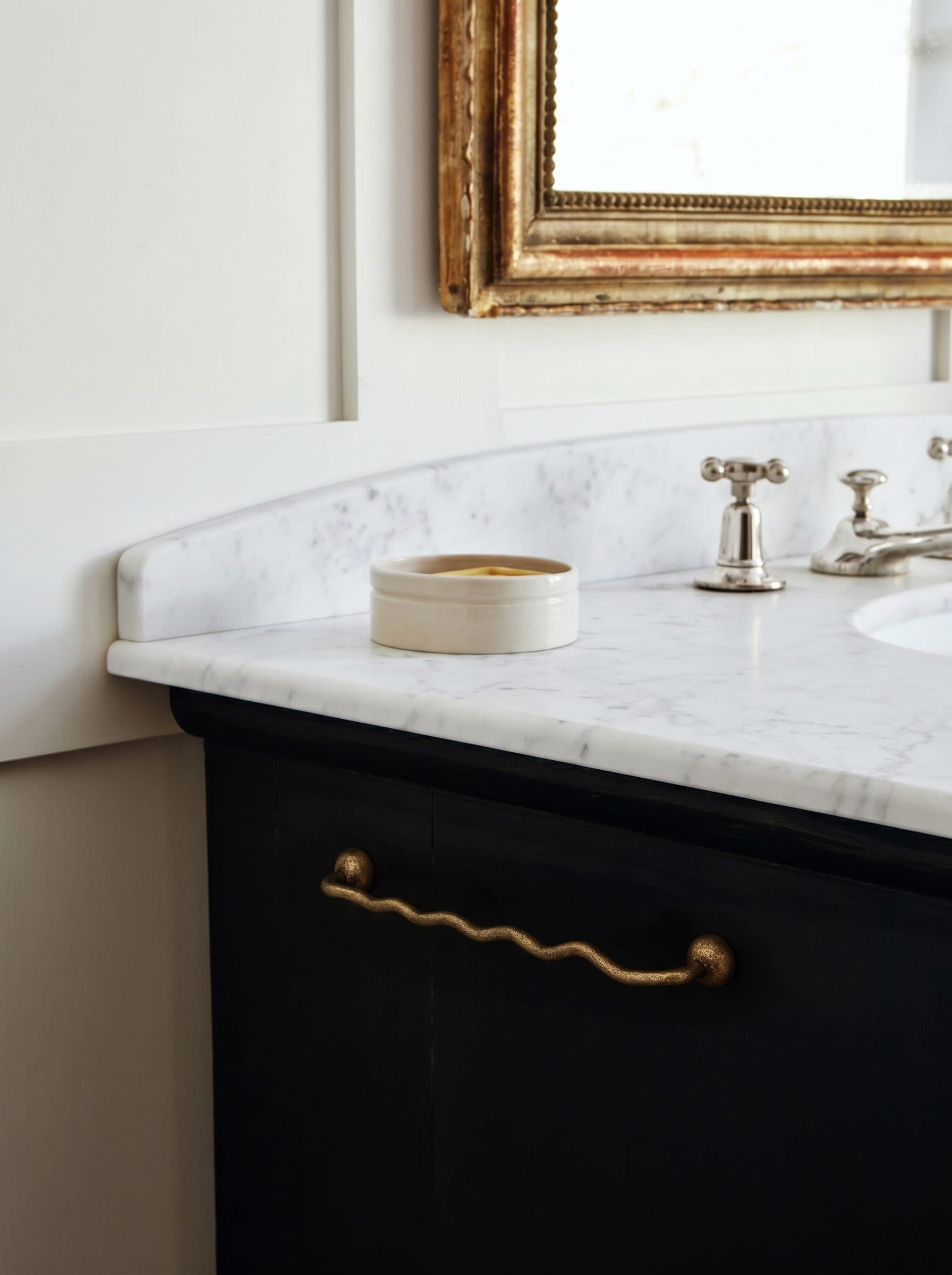 TONA Titanium Silver Solid Brass Cabinet Pull - Stylish Wave Curved Design for Kitchen/Bathroom Cabinets