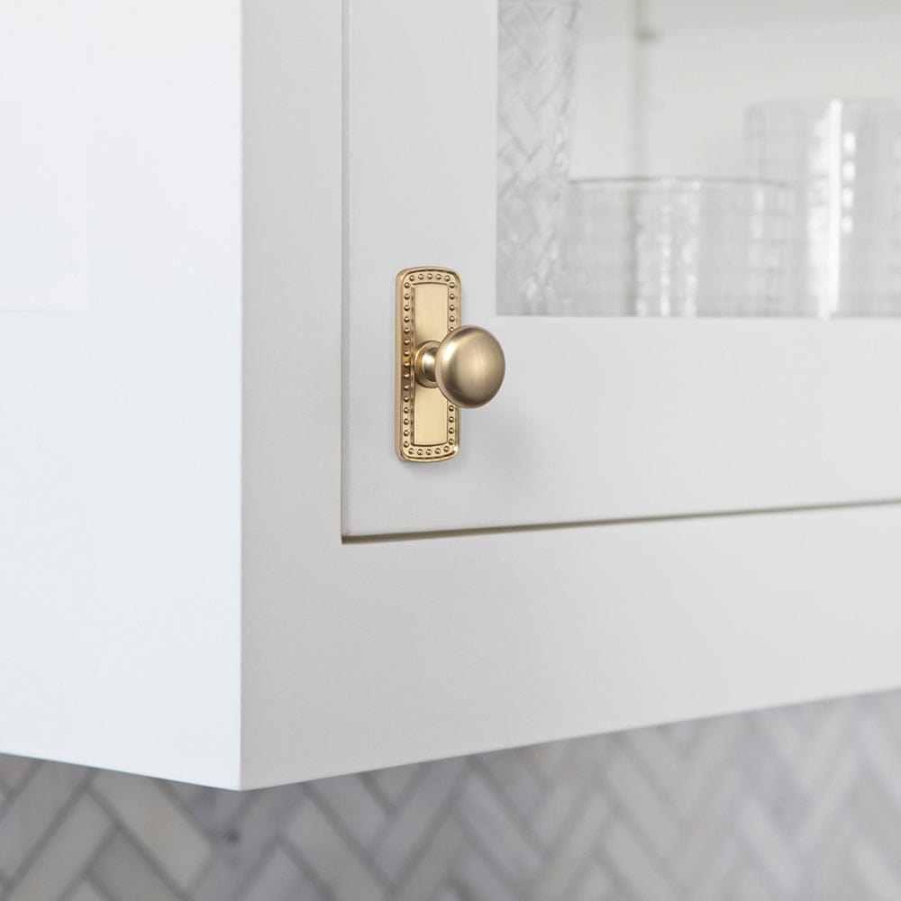 Antique Brass Zinc Alloy Cabinet Knob with Back Plate Single Hole Center Cabinet Hardware for Bedroom Kitchen