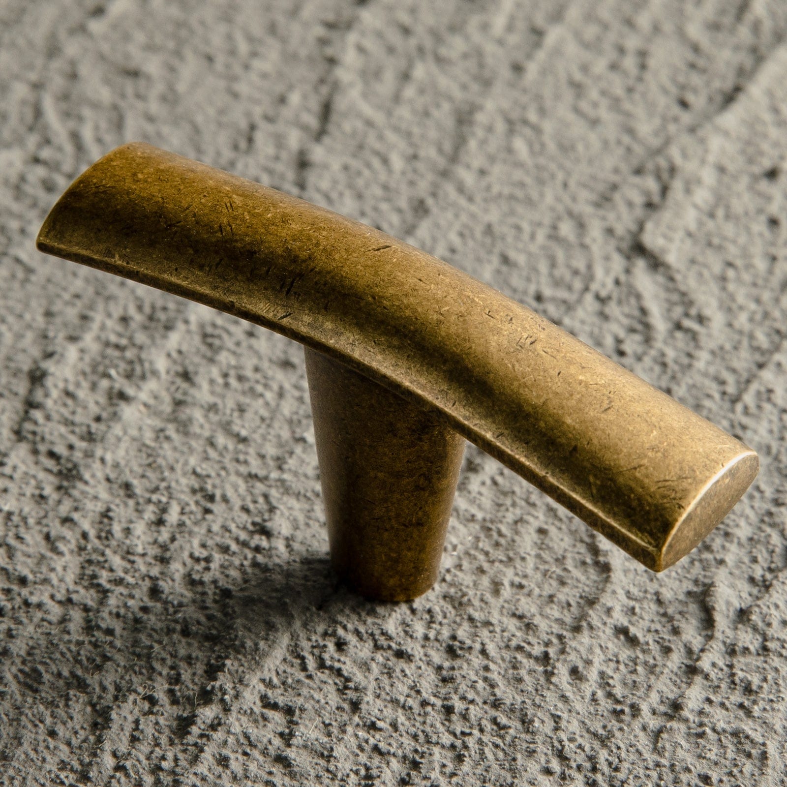 Goo-Ki Curved Vintage Brass Drawer Handles Antique Bronze Solid Cabinet Pulls 6 Pack