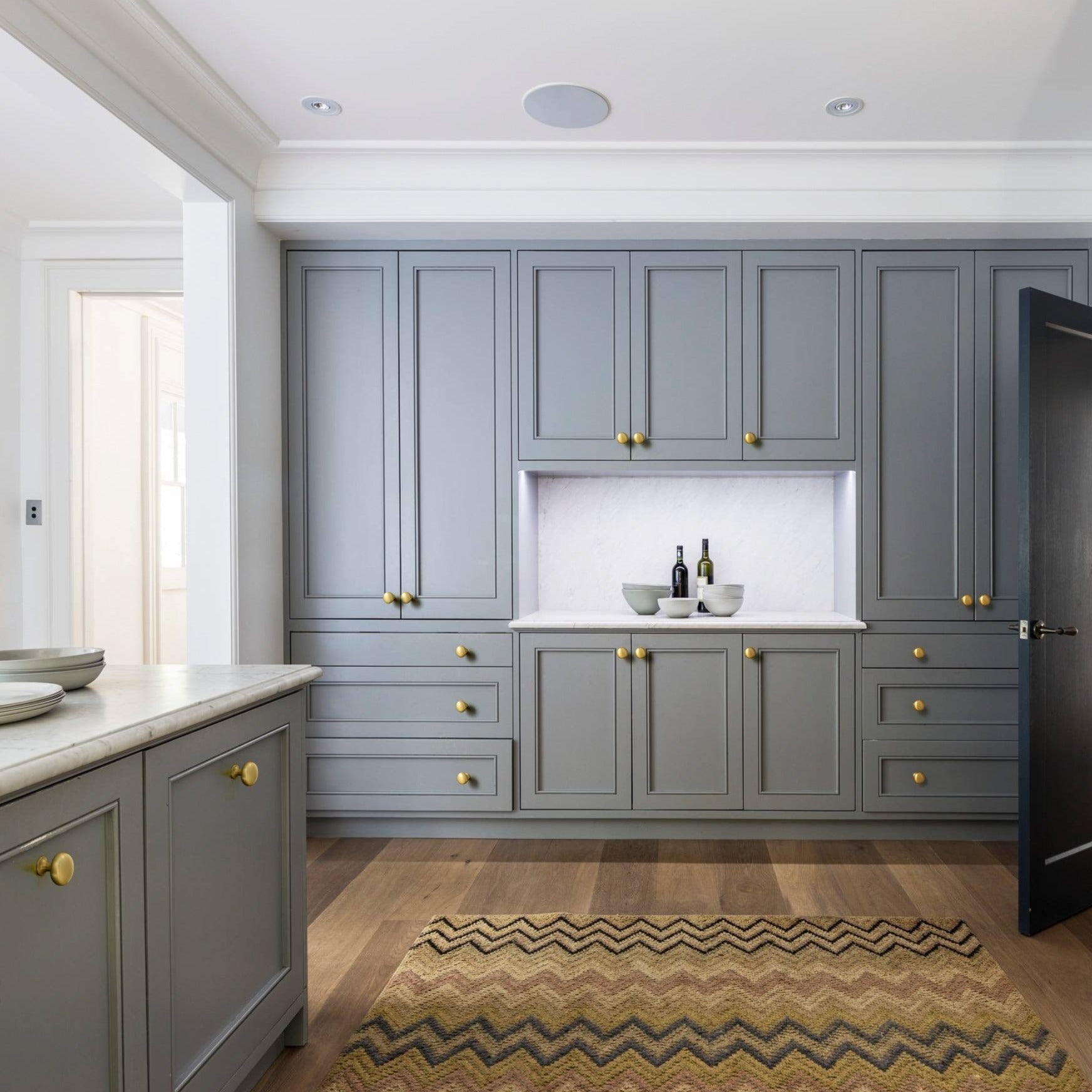 Goo-Ki Multi-colored Classic Dresser Knob Modern Minimalist Round Cabinet Knobs 6 Pack