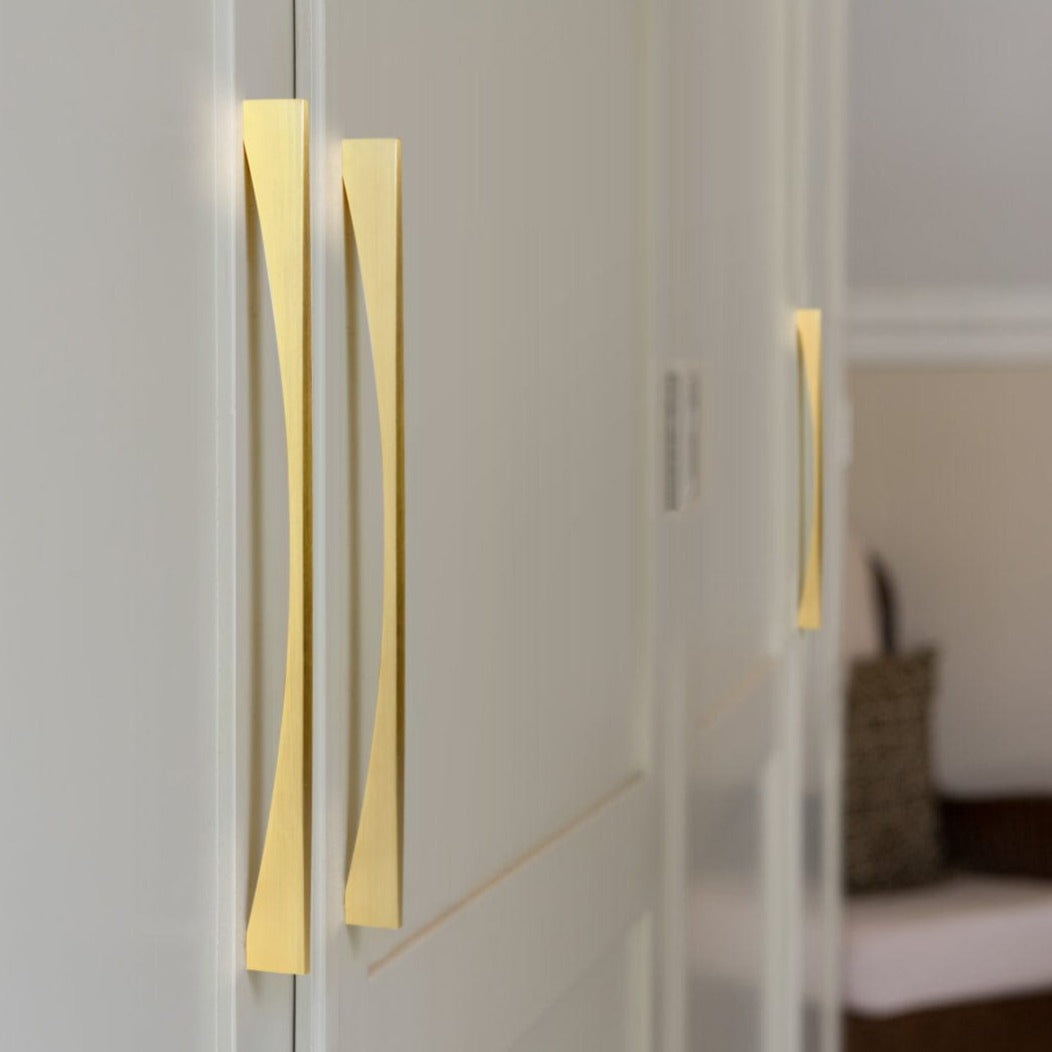 Goo-Ki Stylish Modern Cabinet Pull Wardrobe Knobs for Bedroom 6 Pack