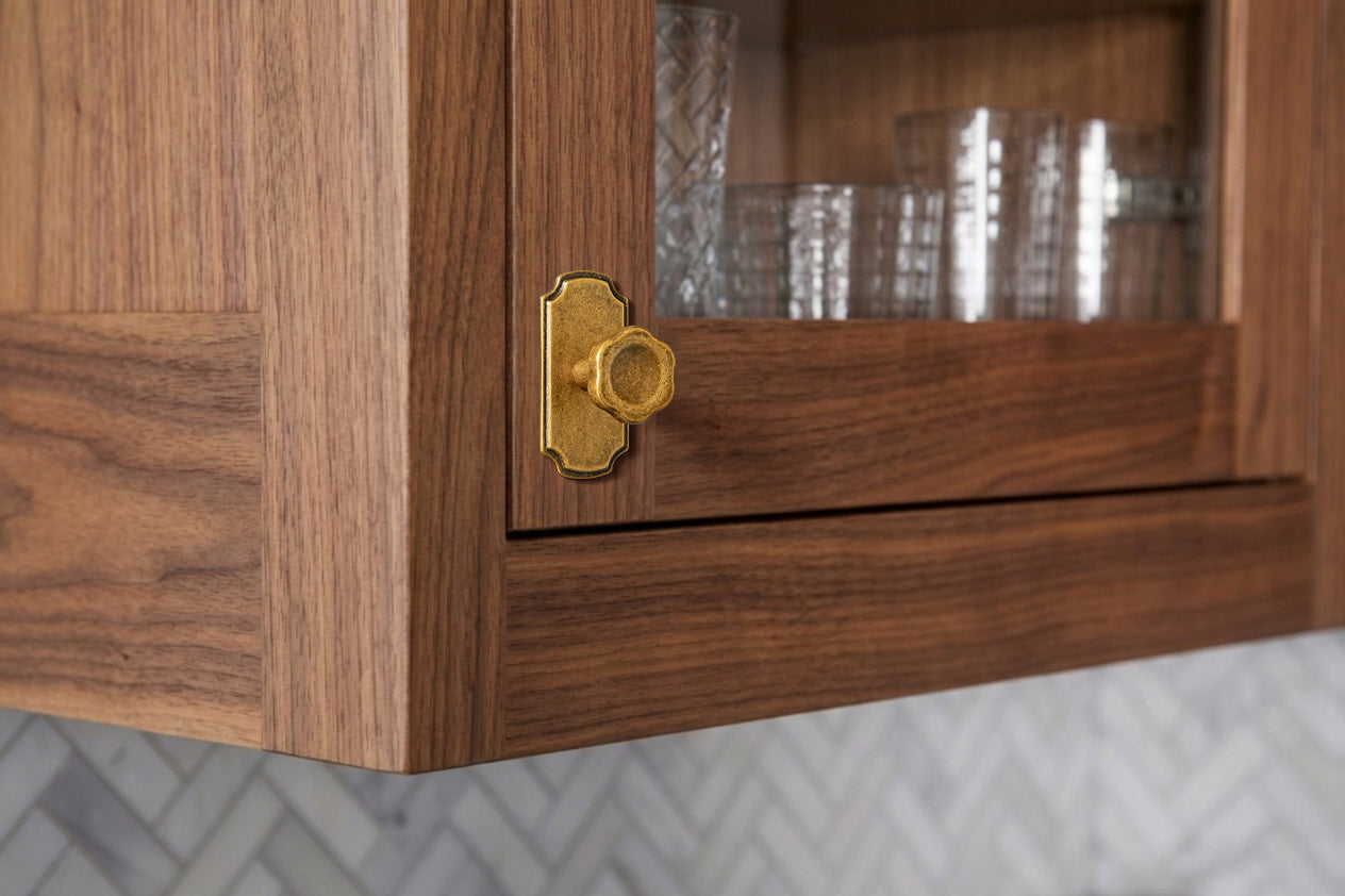 Floral Zinc Alloy Cabinet Knobs with Decorative Backplates, Assorted Multi-Shape Base Plates Furniture Drawer Knobs for Cabinet