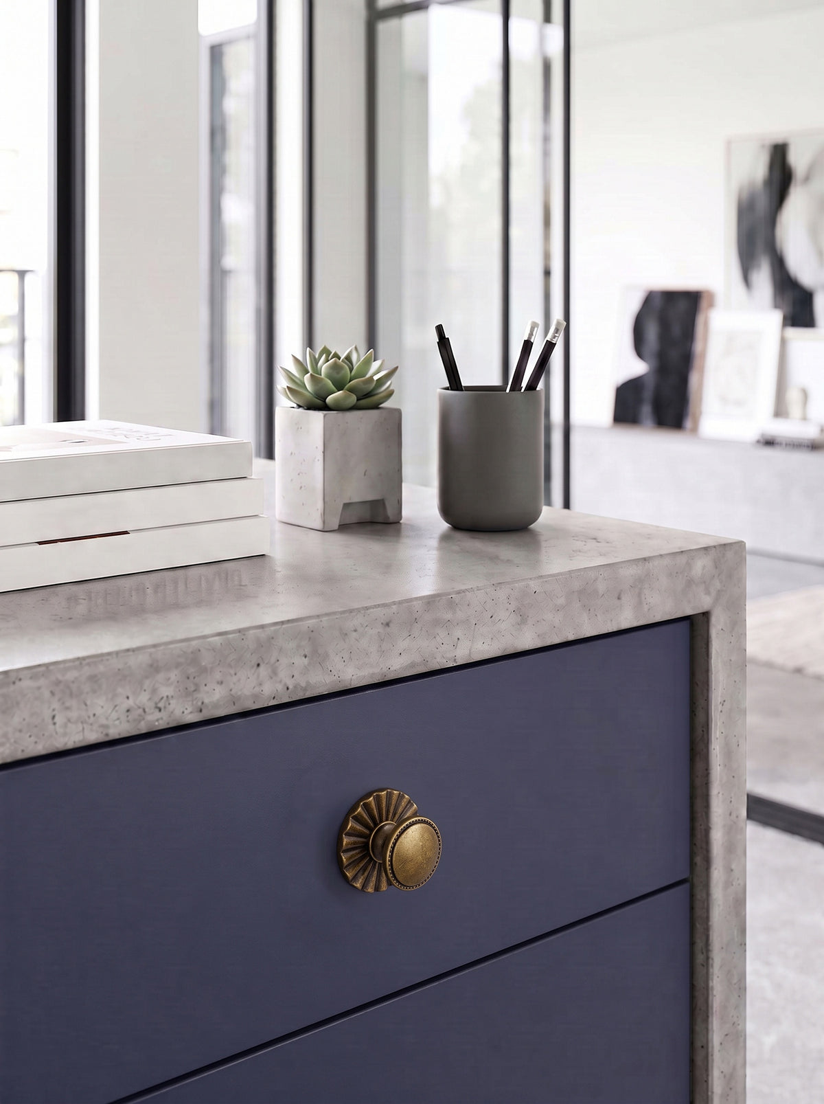 Classic Round Design Cabinet Knobs with Toothed Rim for Kitchen Drawers