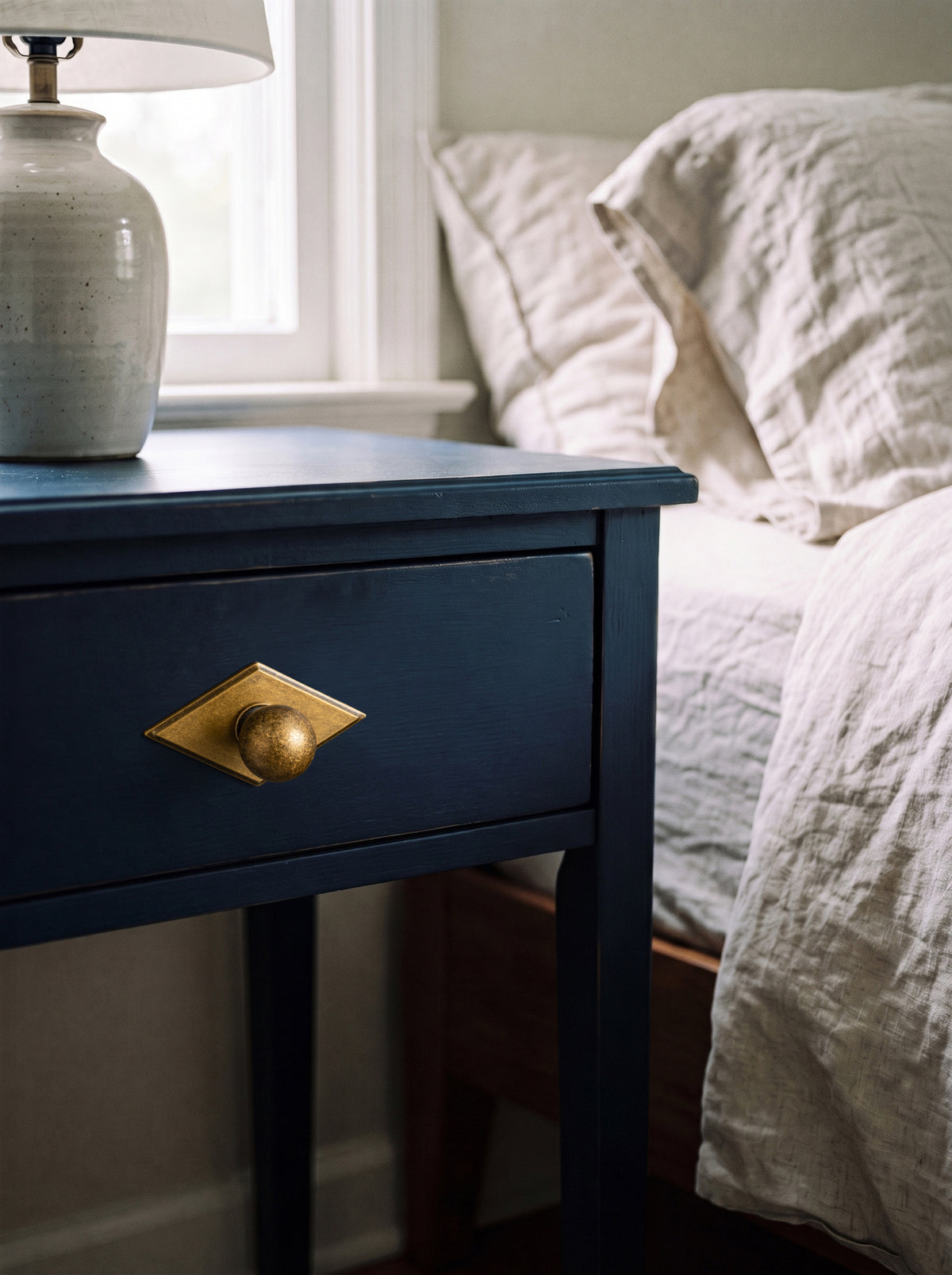 Round Ball Cabinet Knobs, Solid Zinc Alloy Drawer Knobs with Multiple Optional Backplates for Kitchen Furniture Hardware