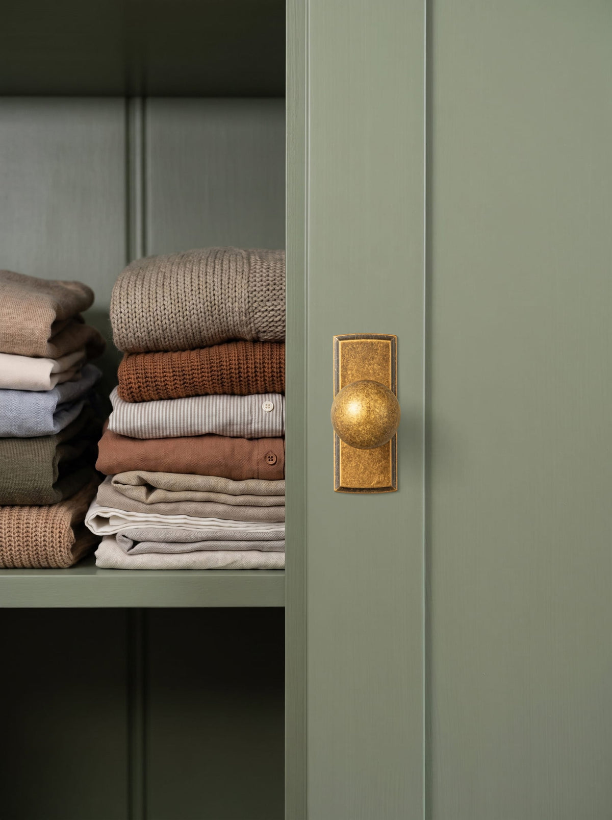 Round Ball Cabinet Knobs, Solid Zinc Alloy Drawer Knobs with Multiple Optional Backplates for Kitchen Furniture Hardware