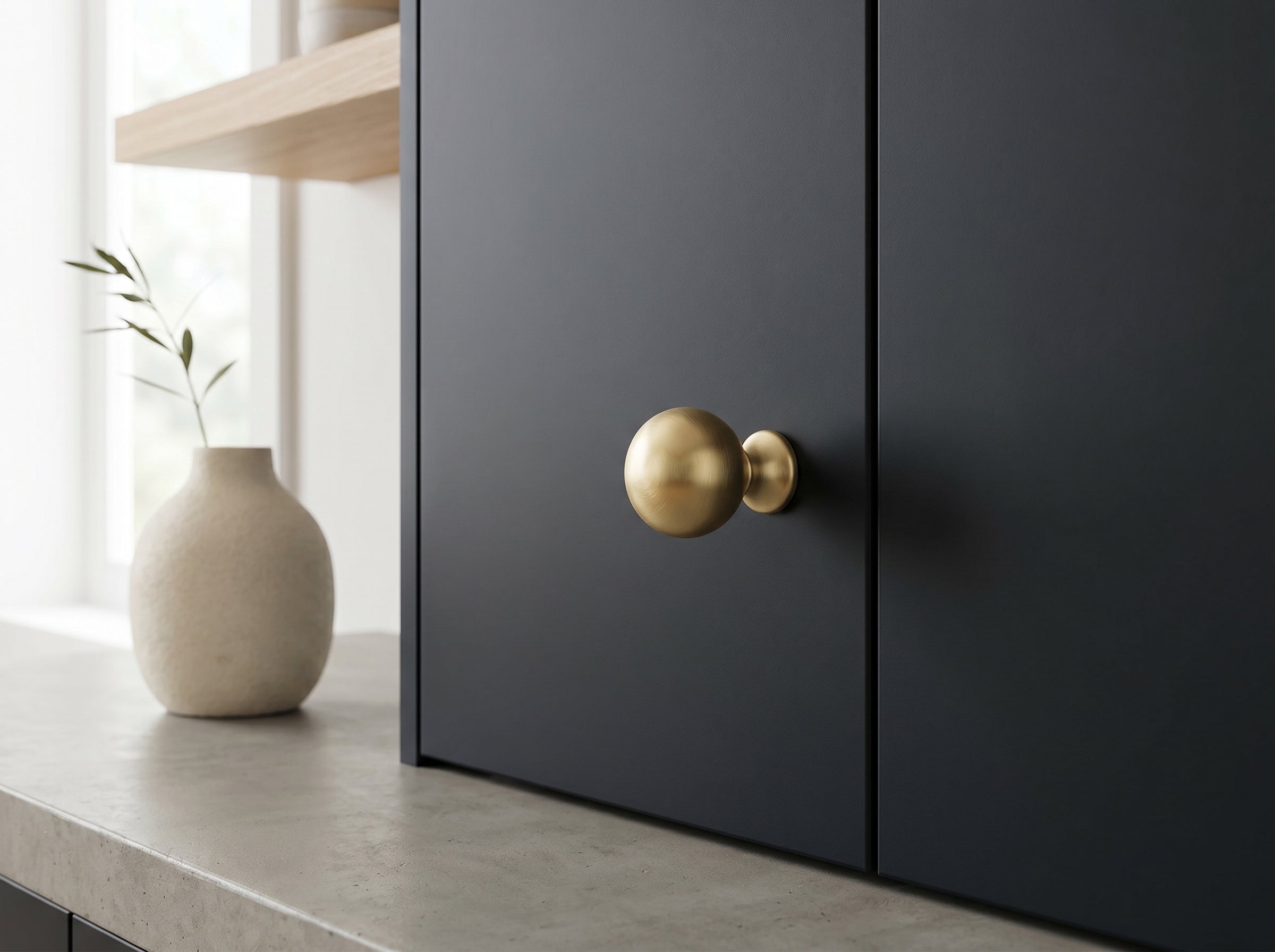Luxury Globe Shape Cabinet Knobs Zinc Alloy Durable Hardware, Minimalist Spherical Drawer Pulls for Farmhouse Modern Retro Cabinet Renovation