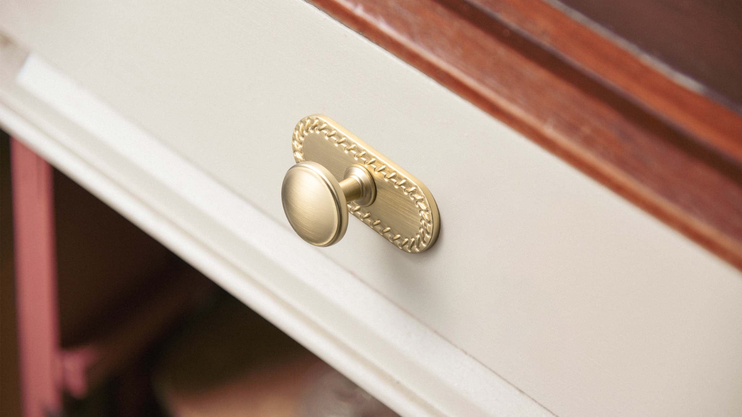 Vintage Retro Bronze Drawer Knob Kitchen Hardware Single Hole Cabinet Knobs with Back Plate