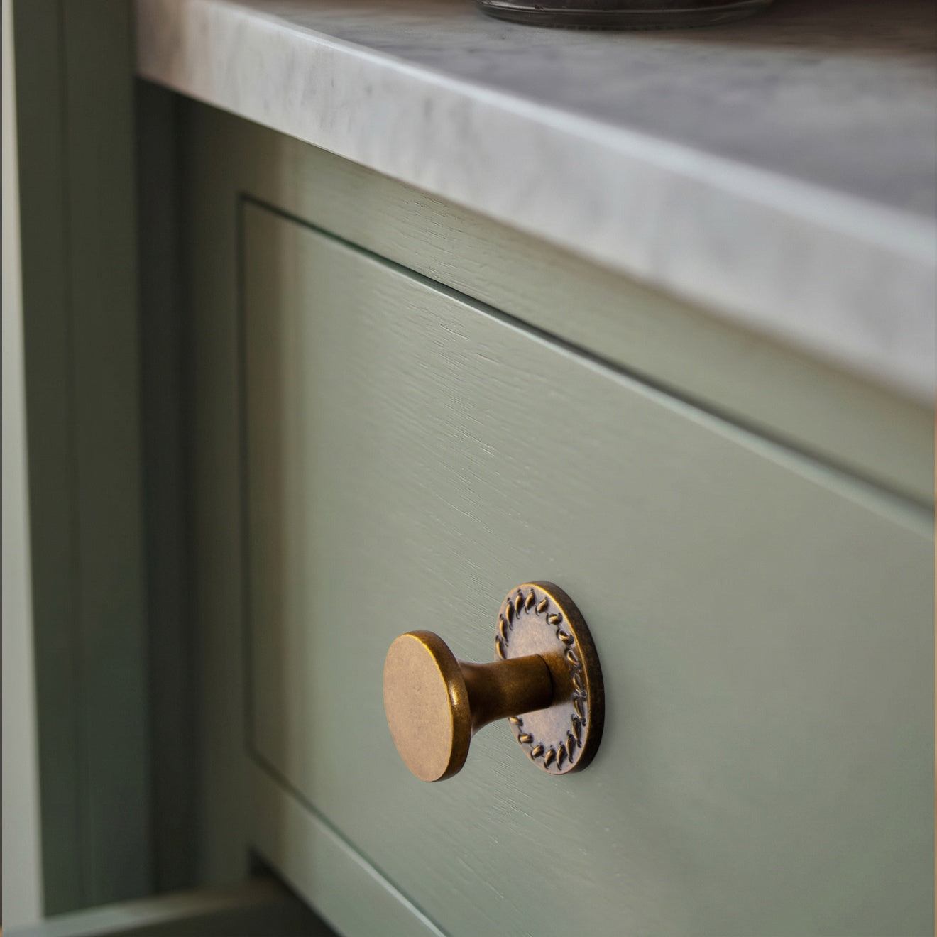 6 Pack Retro Zinc Alloy Cabinet Knob, Classic Round Furniture Drawer Knob for Farmhouse Cabinet Upgrade