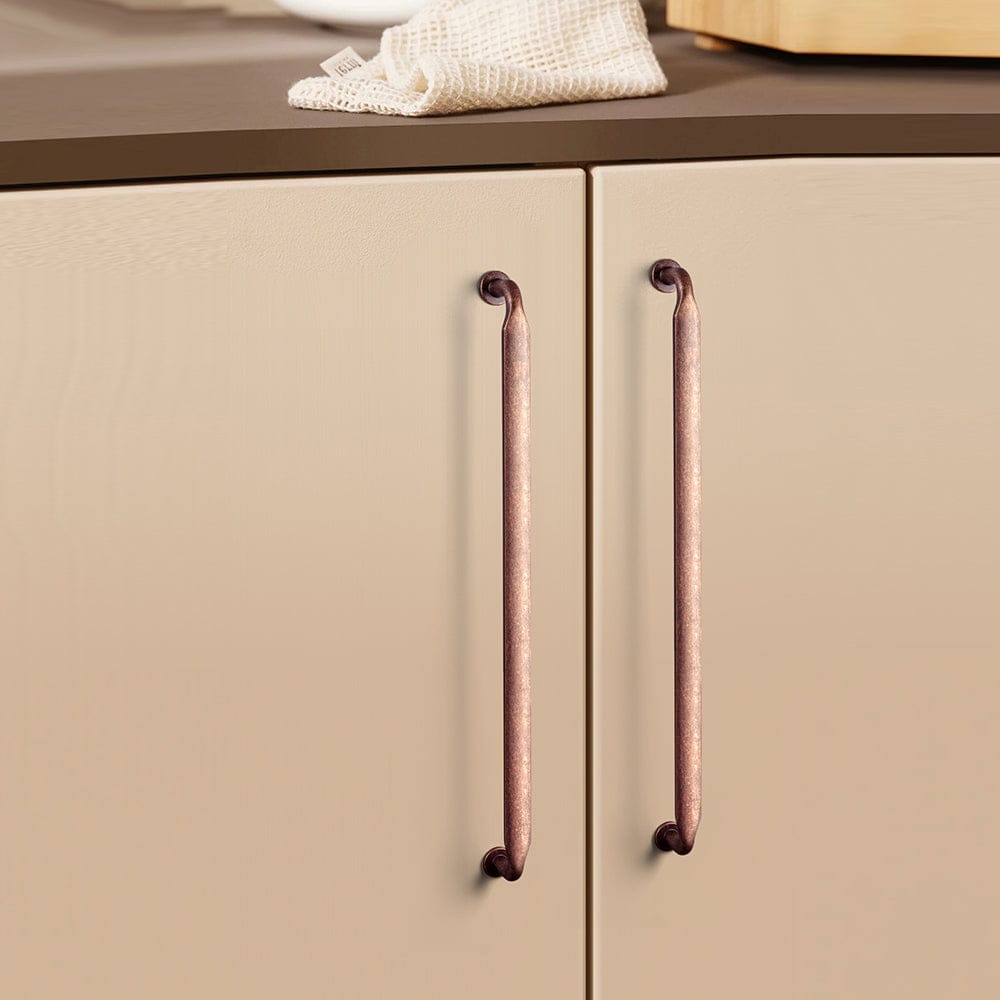 Minimalist Slim Design Zinc Alloy Cabinet Pulls – Rustic Hardware for a Streamlined Look