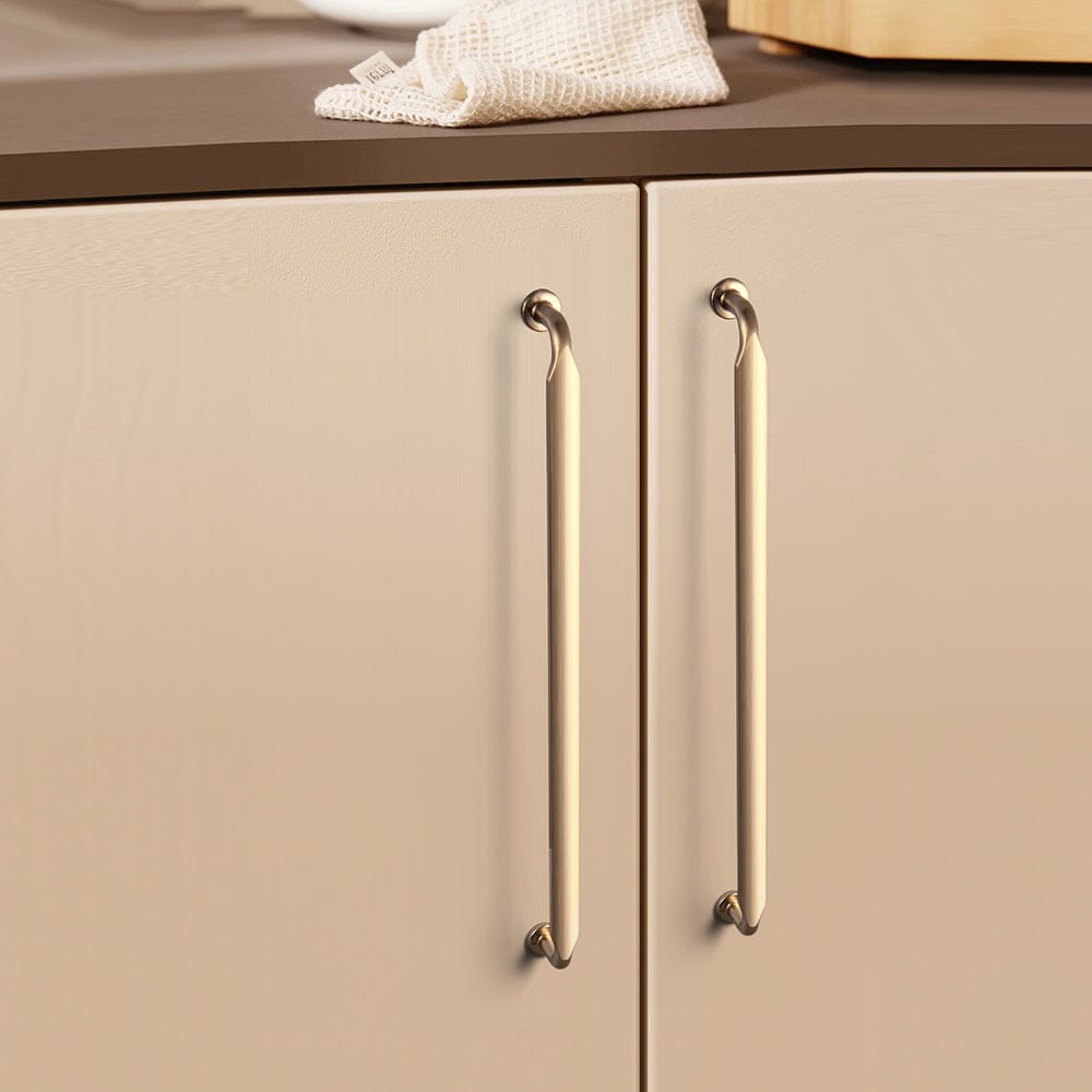 Minimalist Slim Design Zinc Alloy Cabinet Pulls – Rustic Hardware for a Streamlined Look