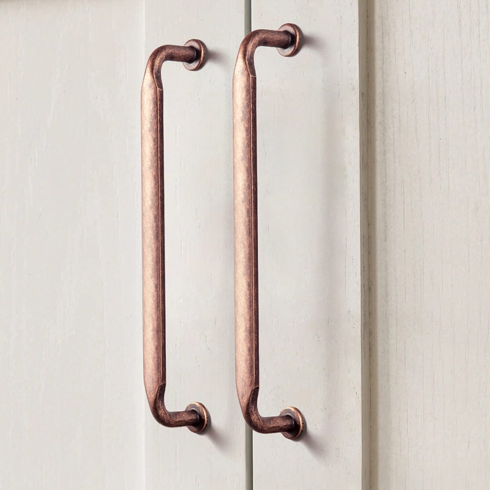 Minimalist Slim Design Zinc Alloy Cabinet Pulls – Rustic Hardware for a Streamlined Look