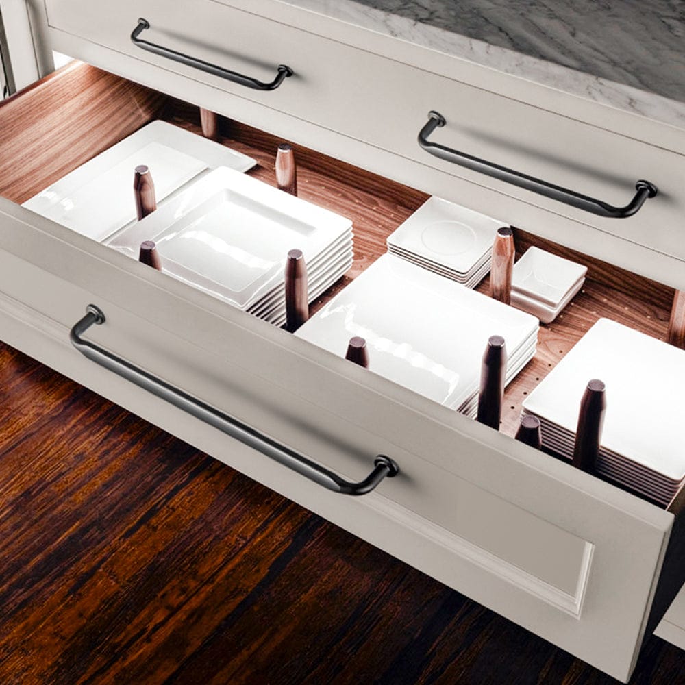 Minimalist Slim Design Zinc Alloy Cabinet Pulls – Rustic Hardware for a Streamlined Look