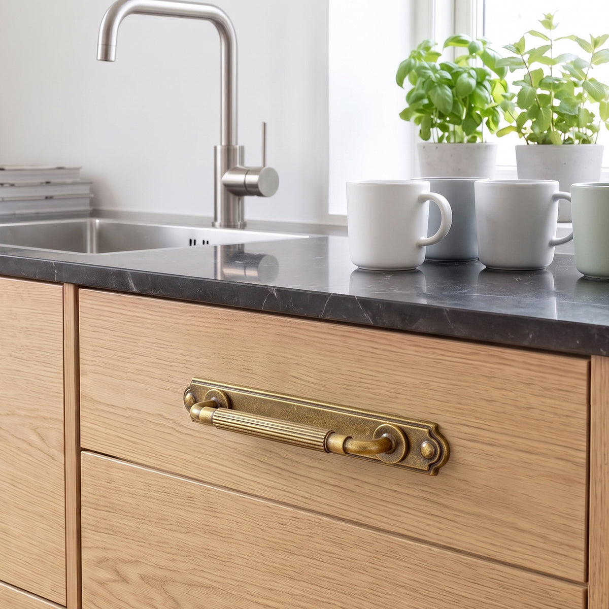 2 Pack Zinc Alloy Fluted Cabinet Handles with Ornate Backplates, Grooved Bar Pulls for Furniture Cabinet Hardware