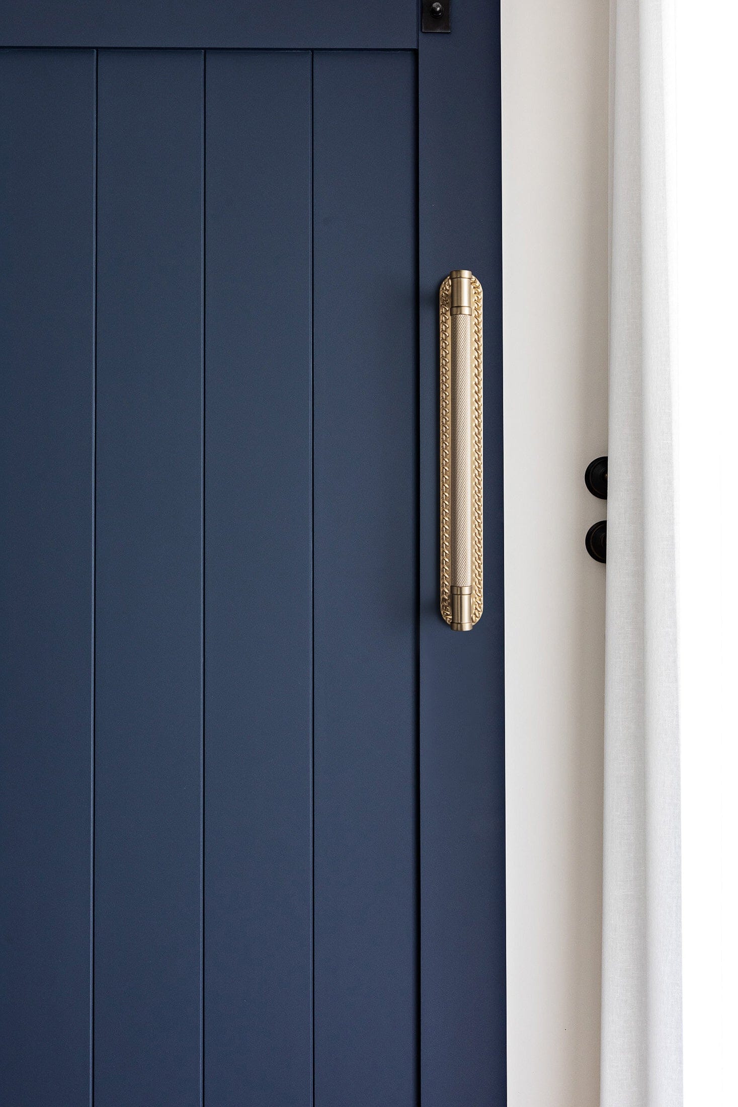 2 Pack Knurled Metal Alloy Vintage Bronze Bar Pull with Back Plate Kitchen Hardware