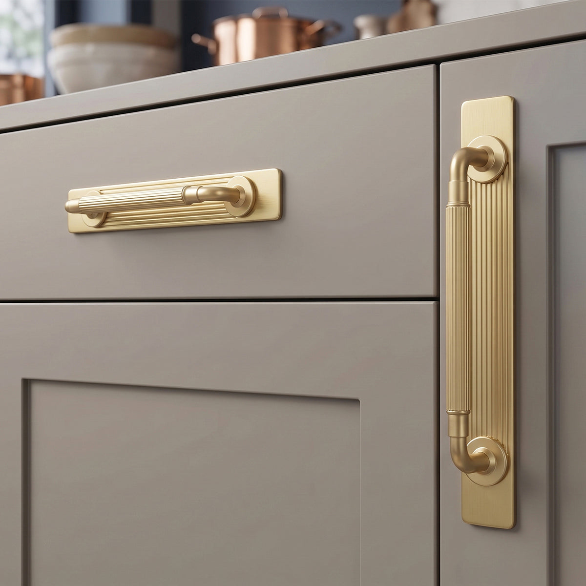 2 Pack Zinc Alloy Fluted Cabinet Handles with Ornate Backplates, Grooved Bar Pulls for Furniture Cabinet Hardware