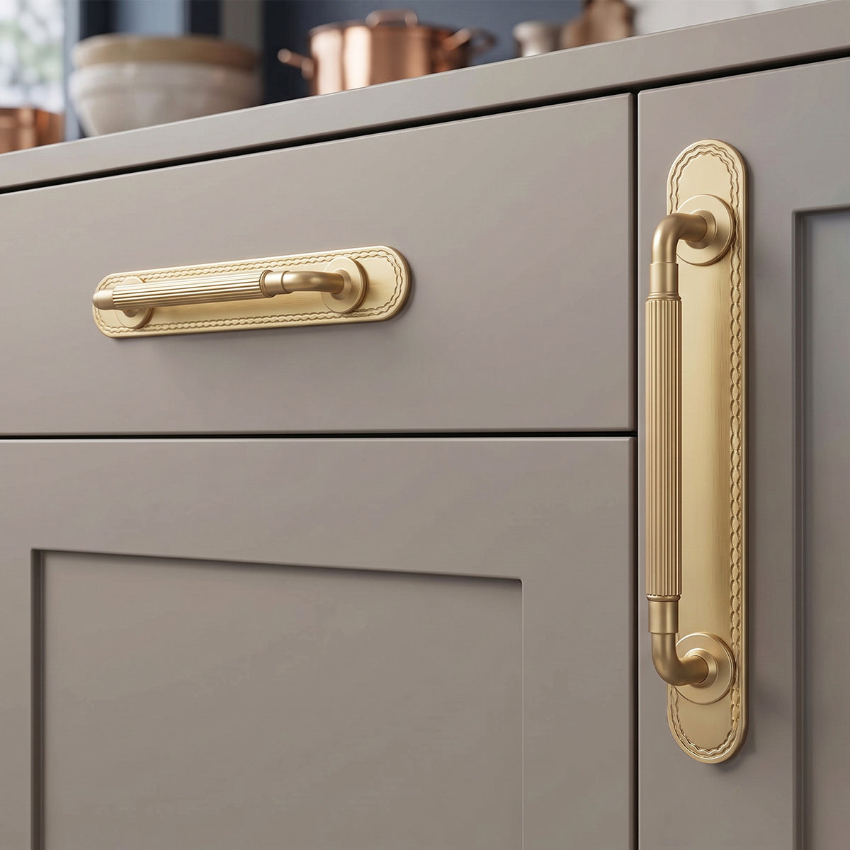2 Pack Zinc Alloy Fluted Cabinet Handles with Ornate Backplates, Grooved Bar Pulls for Furniture Cabinet Hardware
