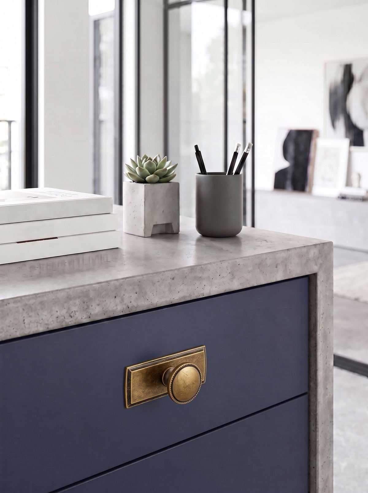 Classic Round Design Cabinet Knobs with Toothed Rim for Kitchen Drawers