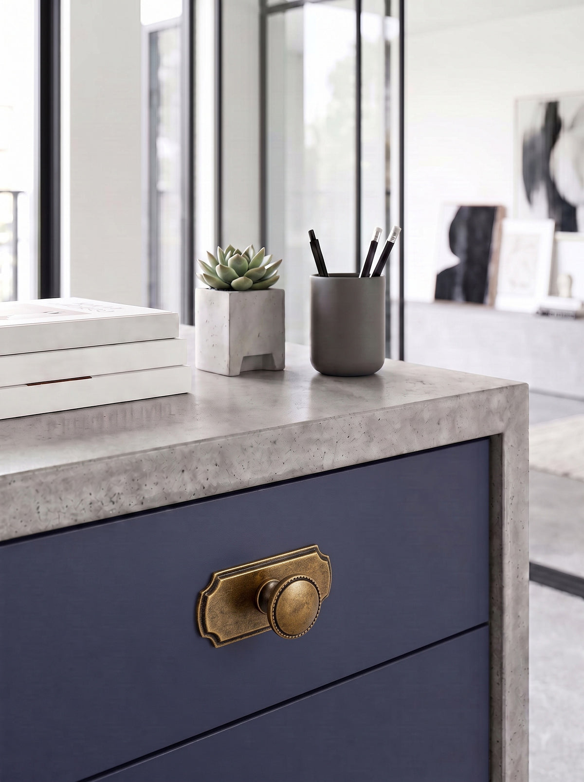 Classic Round Design Cabinet Knobs with Toothed Rim for Kitchen Drawers