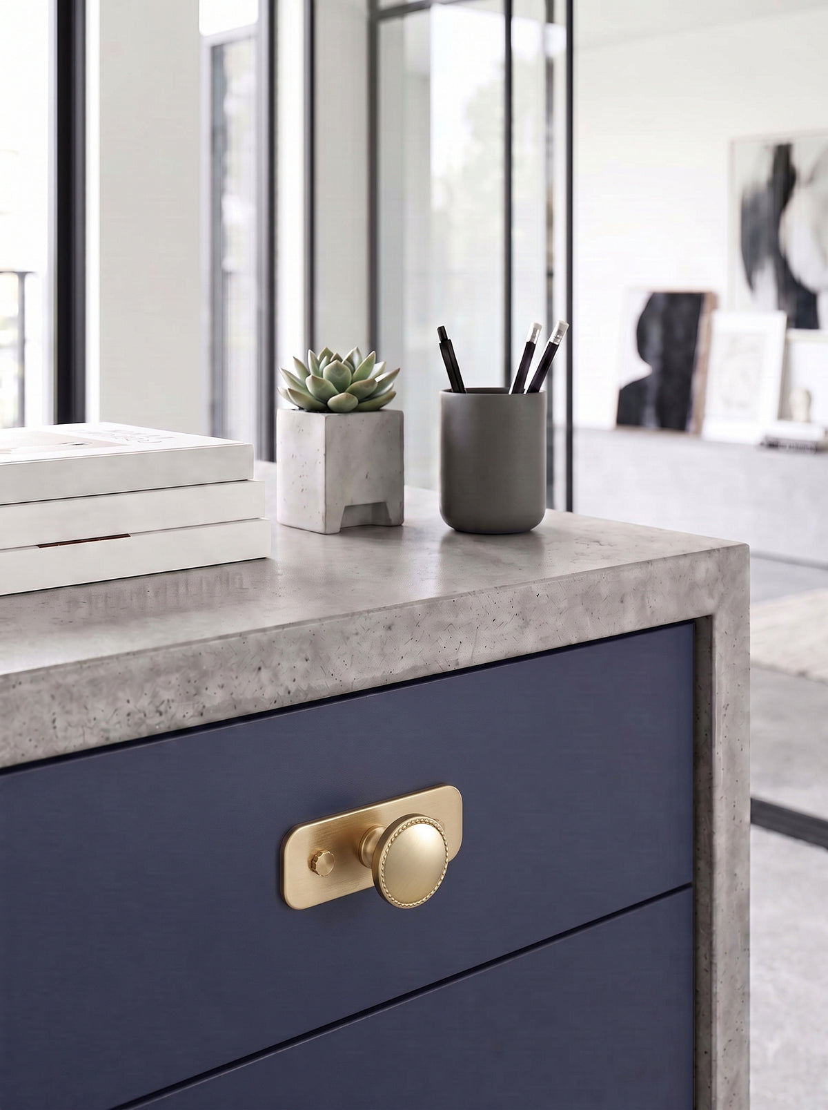 Classic Round Design Cabinet Knobs with Toothed Rim for Kitchen Drawers
