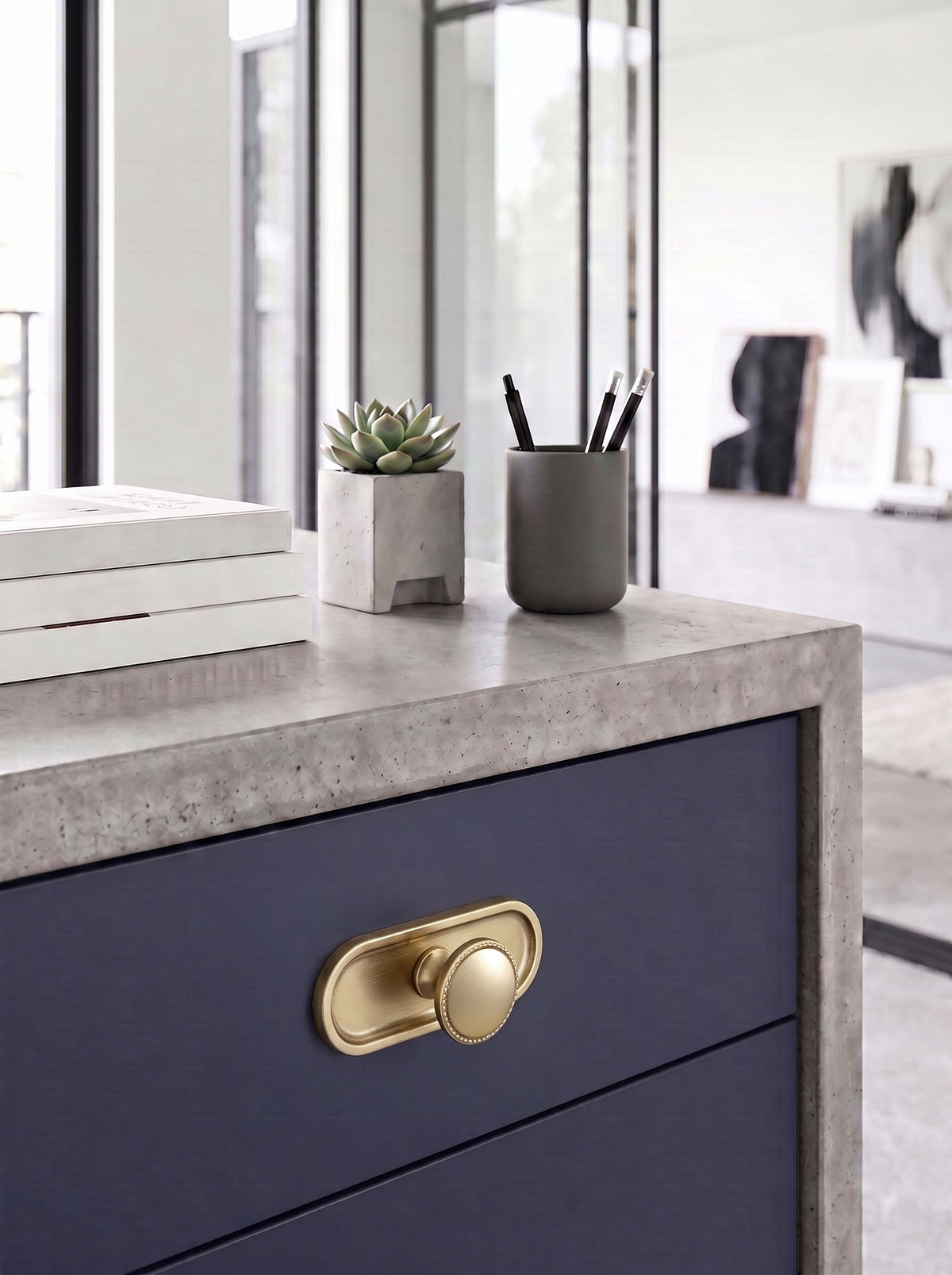Classic Round Design Cabinet Knobs with Toothed Rim for Kitchen Drawers