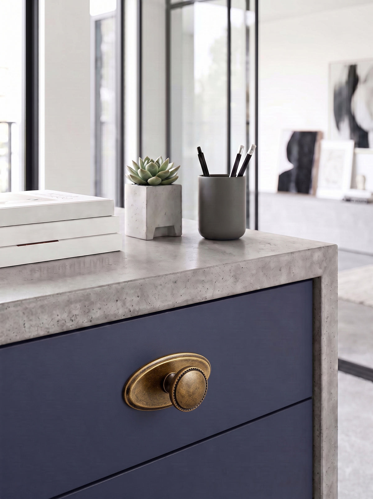 Classic Round Design Cabinet Knobs with Toothed Rim for Kitchen Drawers