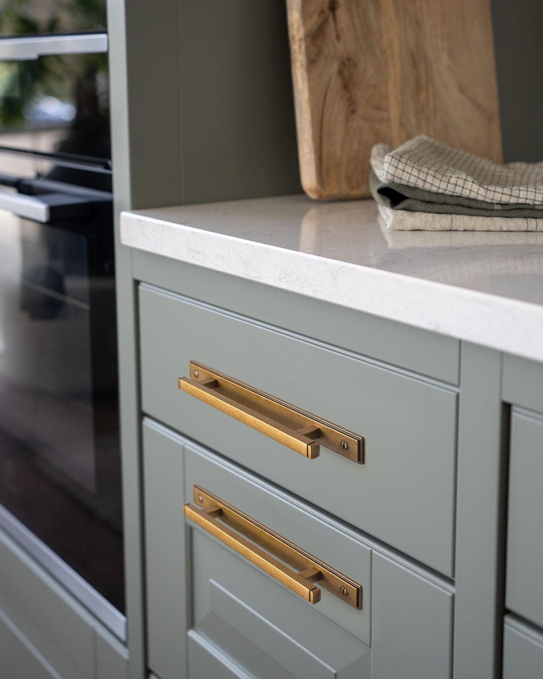 Goo-Ki 2 Pack Antique Brass Zinc Alloy Cabinet Pulls with Back Plate Kitchen Hardware Bar Handles