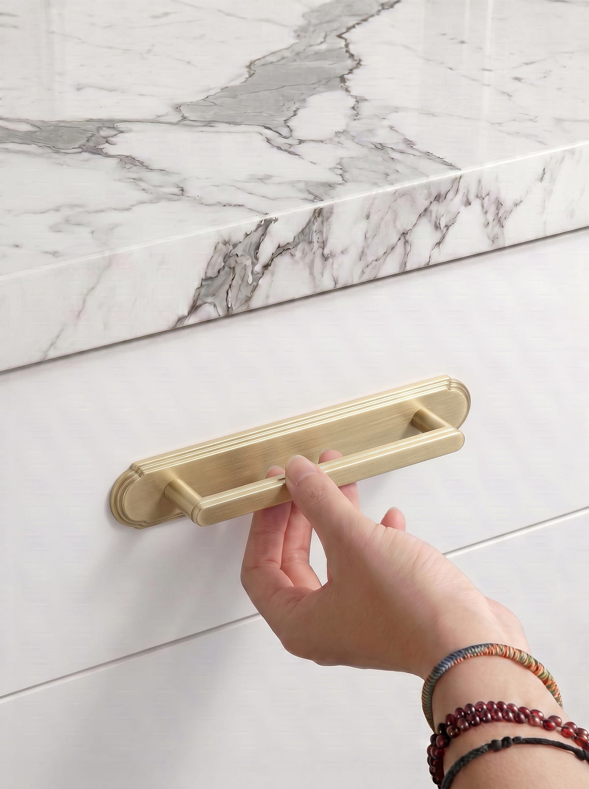Goo-Ki 2 Pack Cabinet Handles with Back Plate Vintage Kitchen Drawer Pulls with Subtle Curves