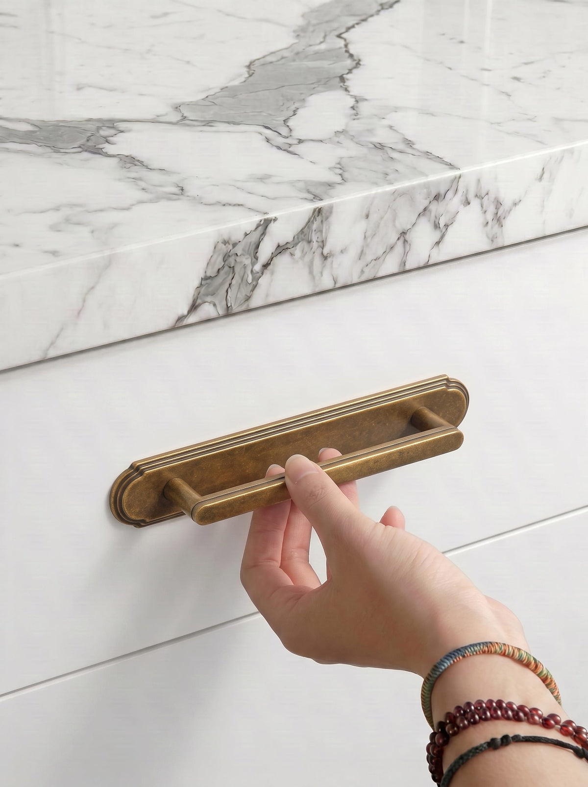 Goo-Ki 2 Pack Cabinet Handles with Back Plate Vintage Kitchen Drawer Pulls with Subtle Curves