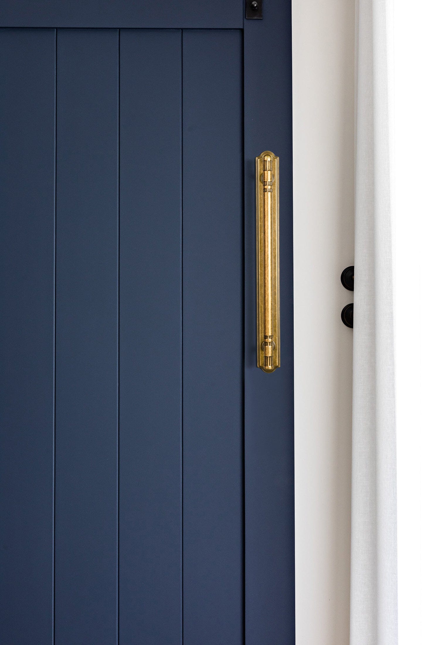 Goo-Ki 2 Pack Elegant Linear Shape Cabinet Handles Zinc Alloy Drawer Pulls with Back Plate