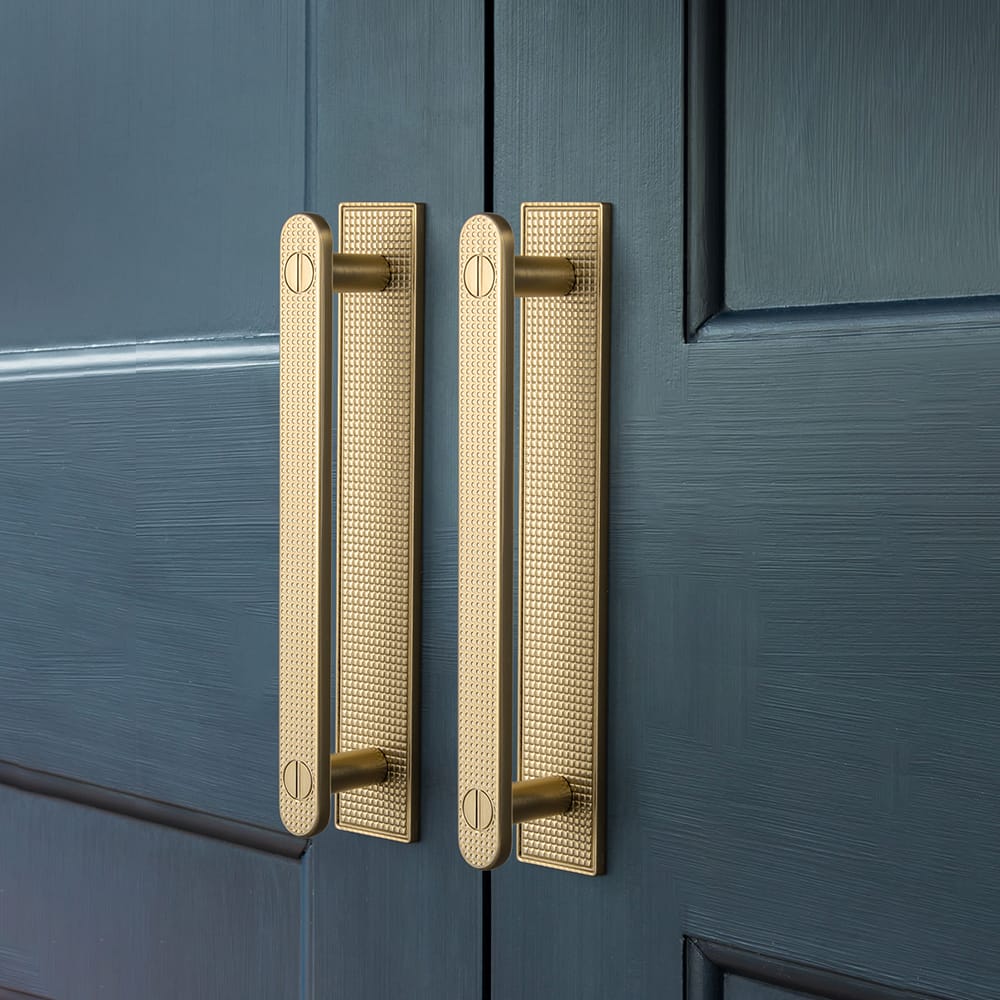 Goo-Ki 2 Pack Mid-Century Cabinet Pulls, Zinc Alloy Drawer Handles with Embossed Grid Backplate, Kitchen & Furniture Replacement Hardware