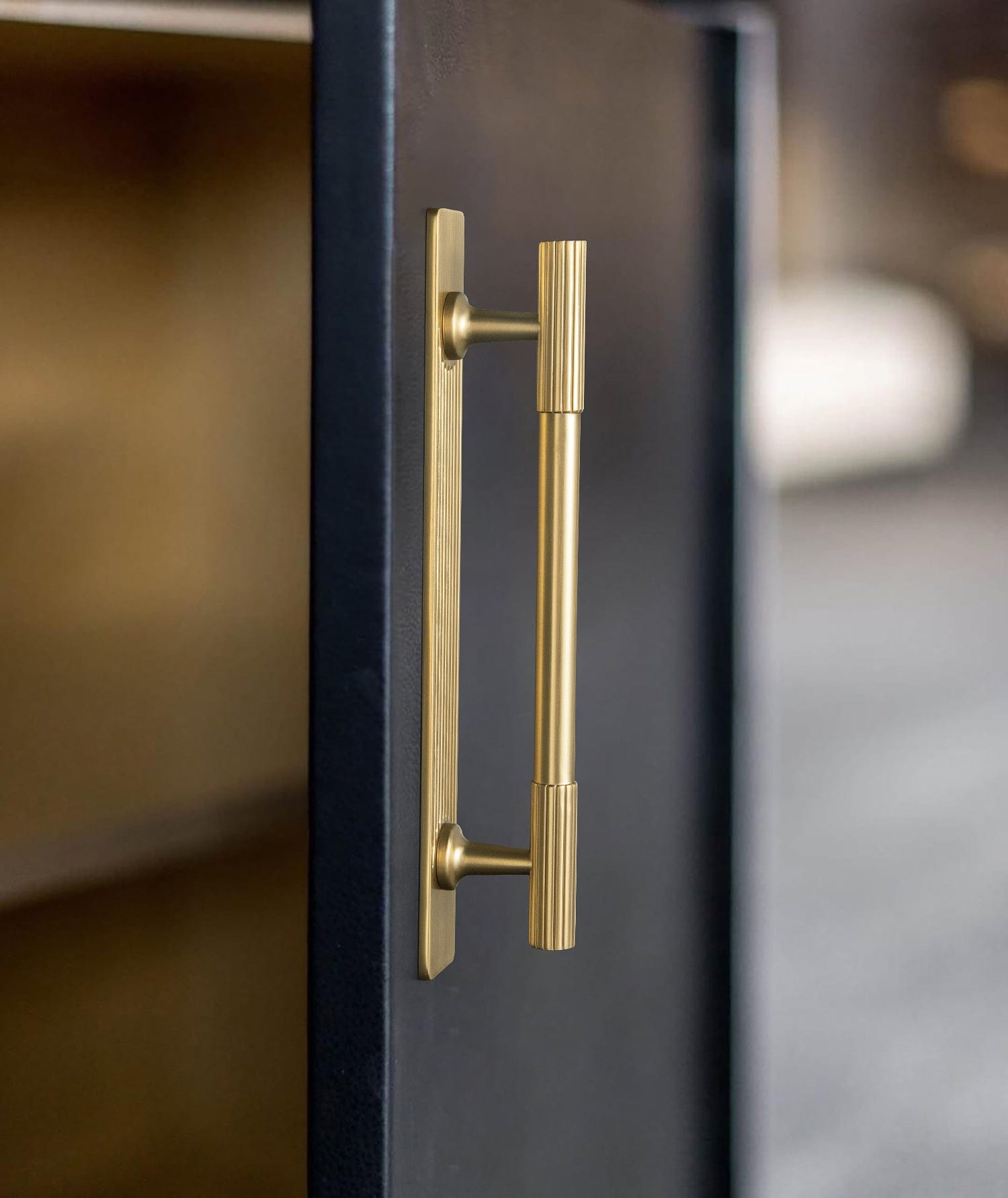 Goo-Ki 2 Pack Striped Cabinet Pull Retro Brass Cabinet Handles Knobs with Back Plate