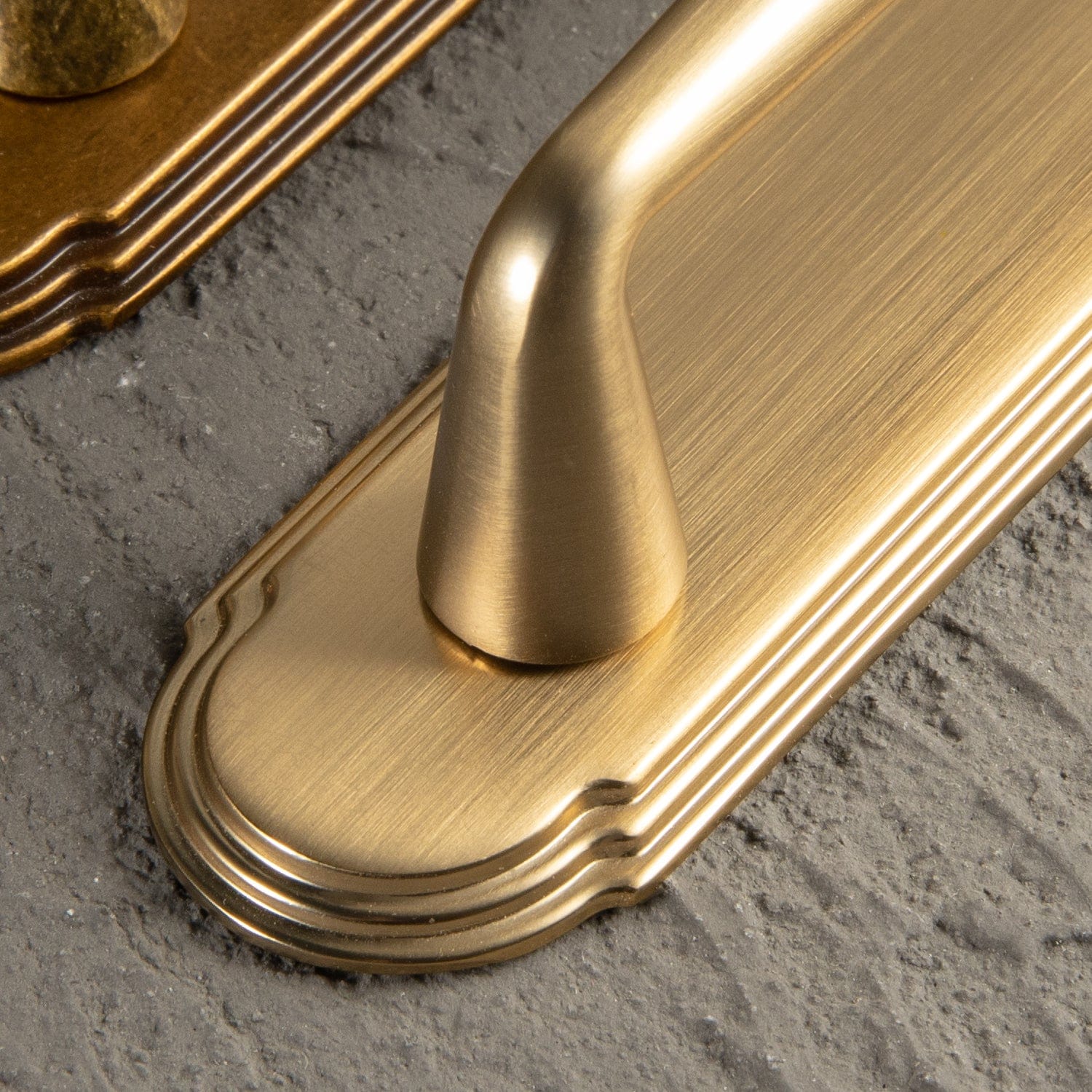 Goo-Ki 2 Pack Vintage Zinc Alloy Cabinet Pulls with Back Plate - Furniture Handles for Kitchen Cupboards