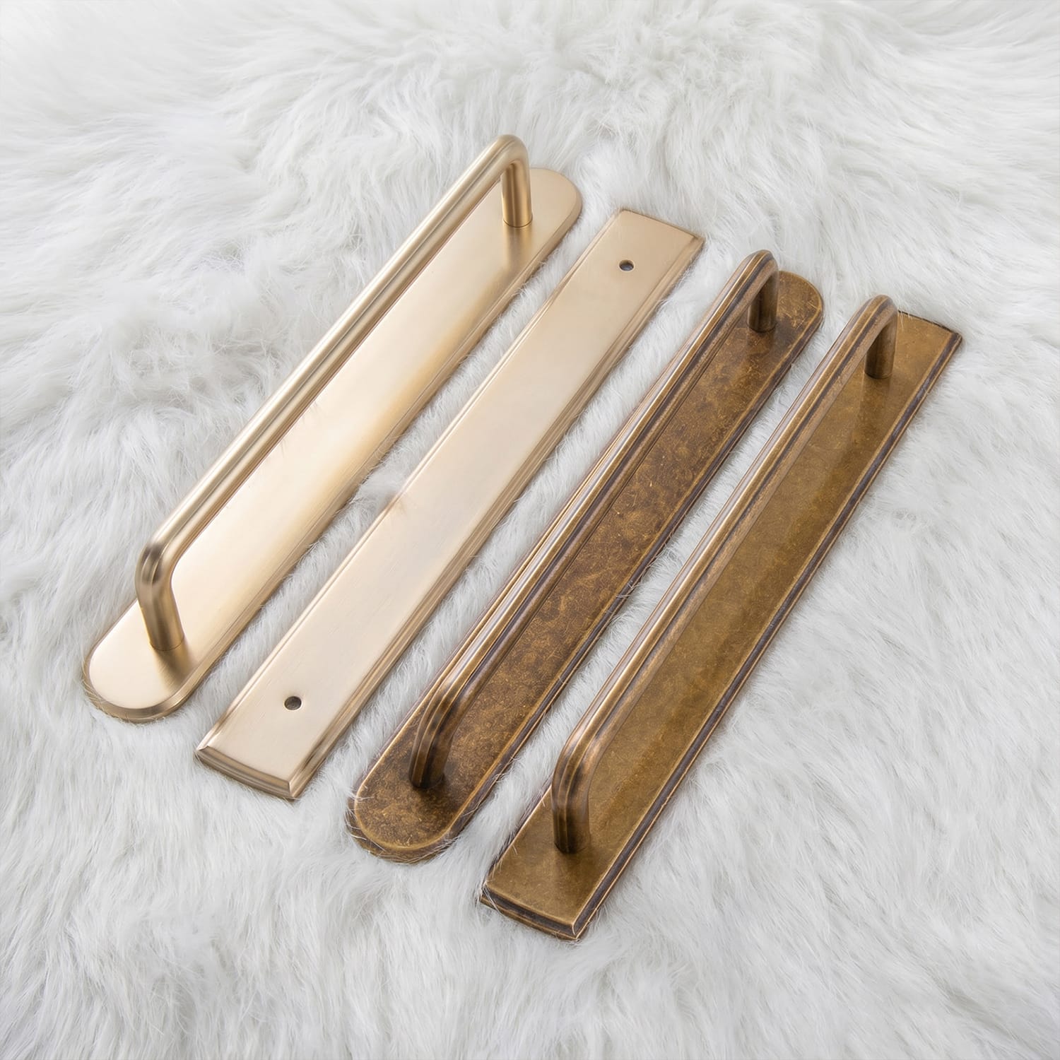 Goo-Ki 2 Pack Zinc Alloy U-Shaped Cabinet Handles, Vintage Drawer Pulls with Backplate for Kitchen & Bathroom Cabinetry