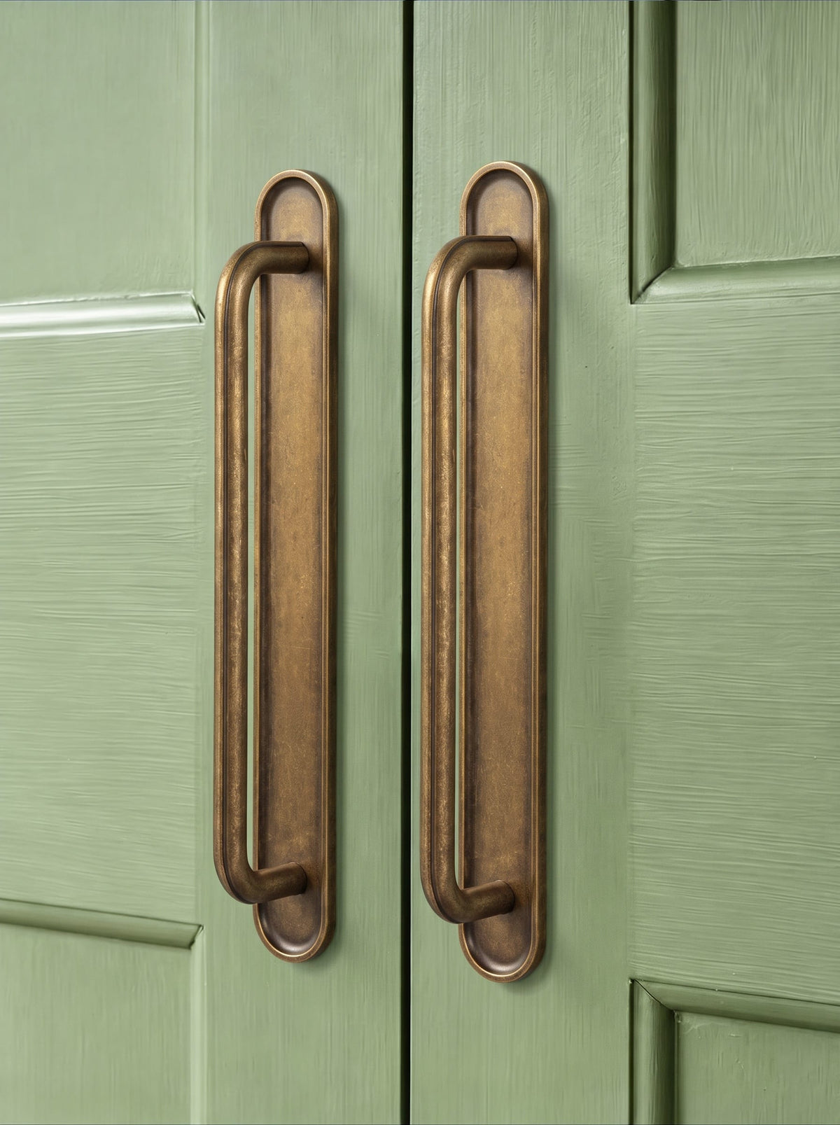 Goo-Ki 2 Pack Zinc Alloy U-Shaped Cabinet Handles, Vintage Drawer Pulls with Backplate for Kitchen & Bathroom Cabinetry