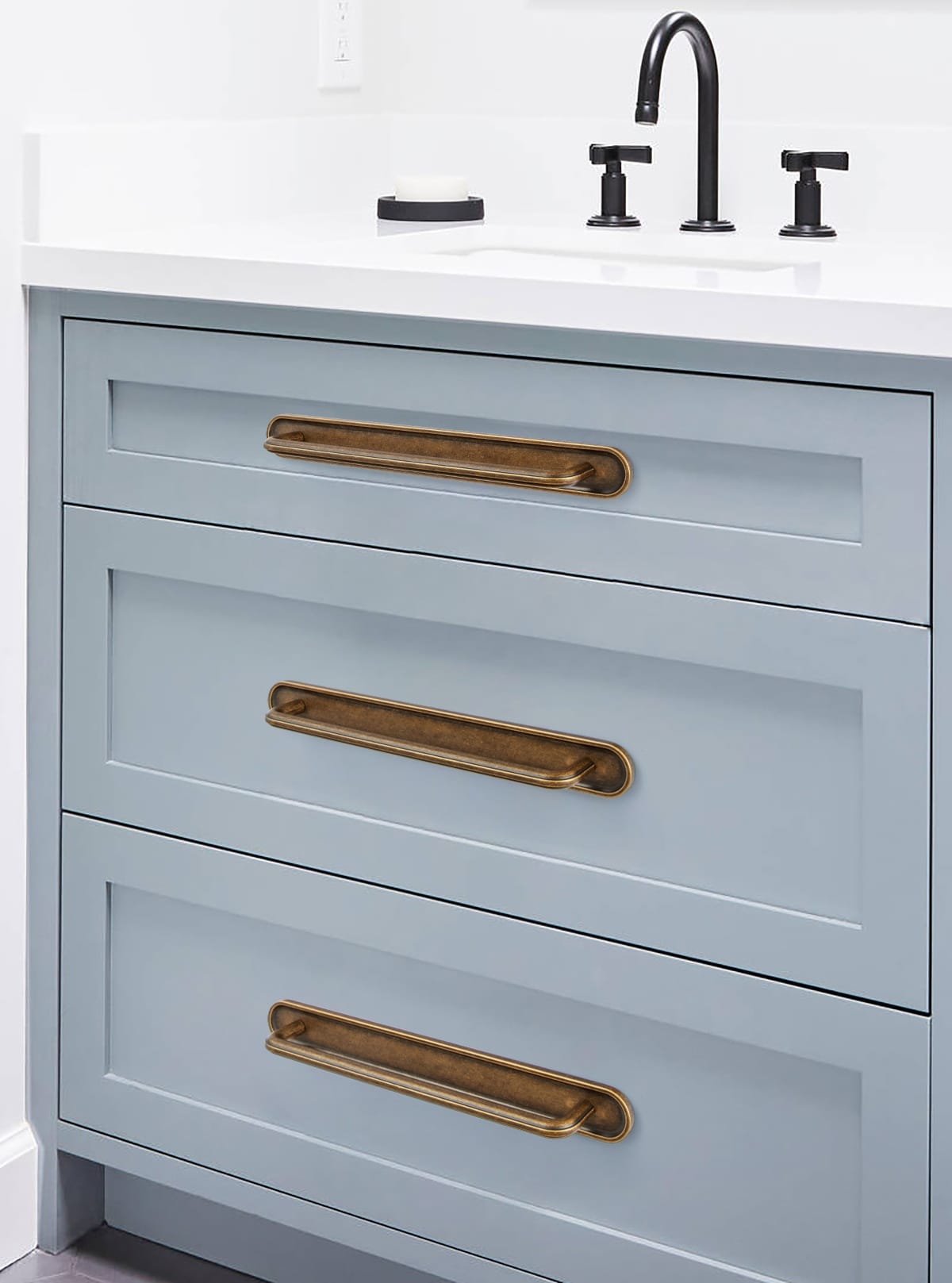 Goo-Ki 2 Pack Zinc Alloy U-Shaped Cabinet Handles, Vintage Drawer Pulls with Backplate for Kitchen & Bathroom Cabinetry