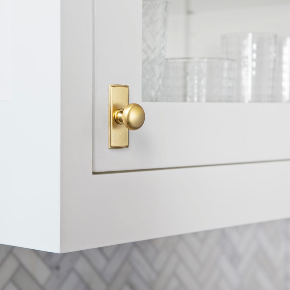 Goo-Ki 6 Pack Antique Brass Zinc Alloy Cabinet Knob with Back Plate Single Hole Center Cabinet Hardware for Bedroom Kitchen