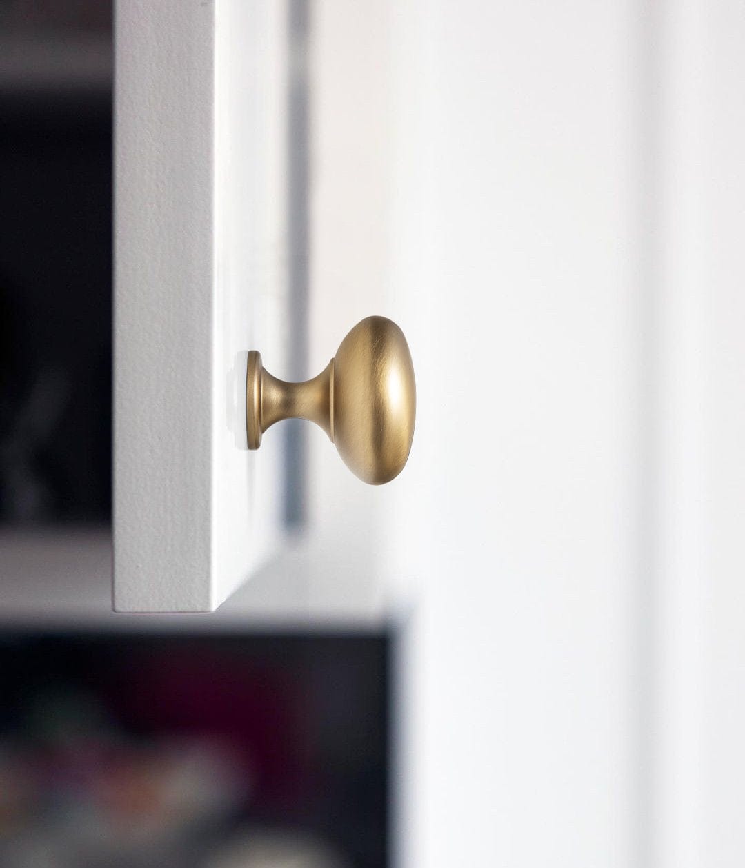 Goo-Ki 6 Pack Antique Brass Zinc Alloy Cabinet Knob with Back Plate Single Hole Center Cabinet Hardware for Bedroom Kitchen