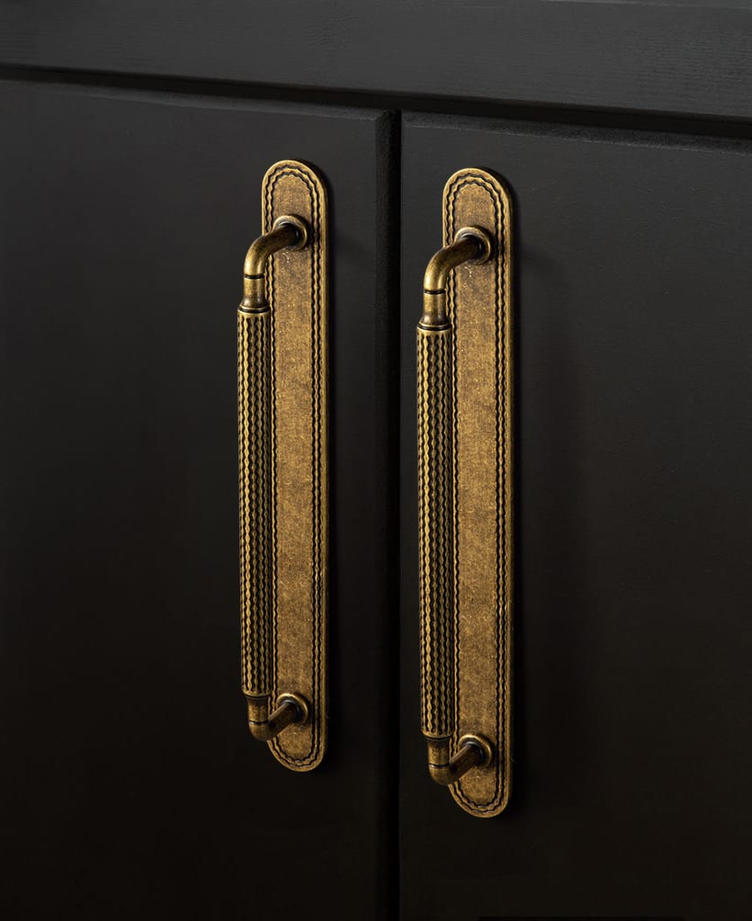 Goo-Ki 6 Pack Retro Wave Pattern Zinc Alloy Cabinet Handles with Mounting Back Plate Durable Drawer Pulls