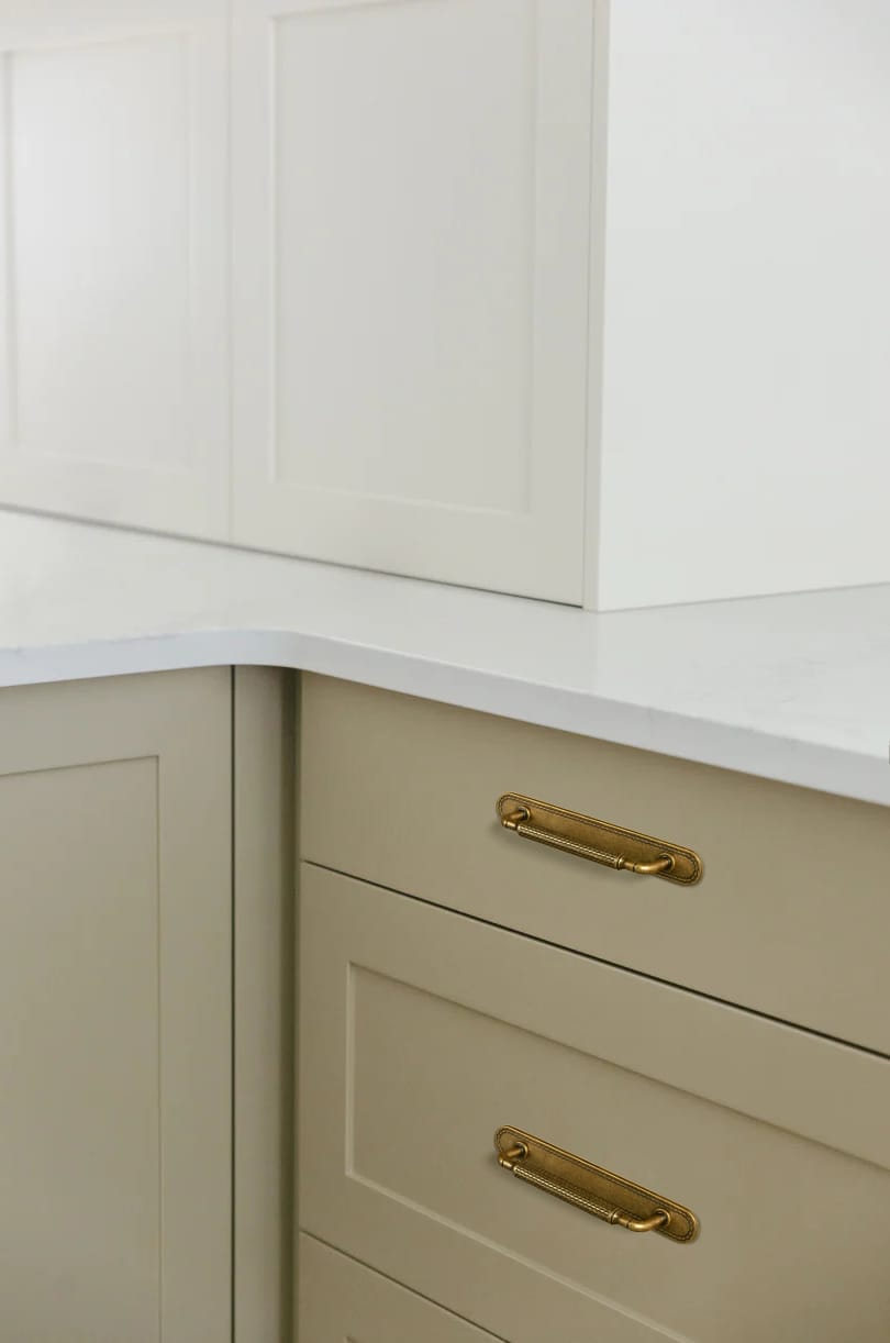 Goo-Ki 6 Pack Retro Wave Pattern Zinc Alloy Cabinet Handles with Mounting Back Plate Durable Drawer Pulls