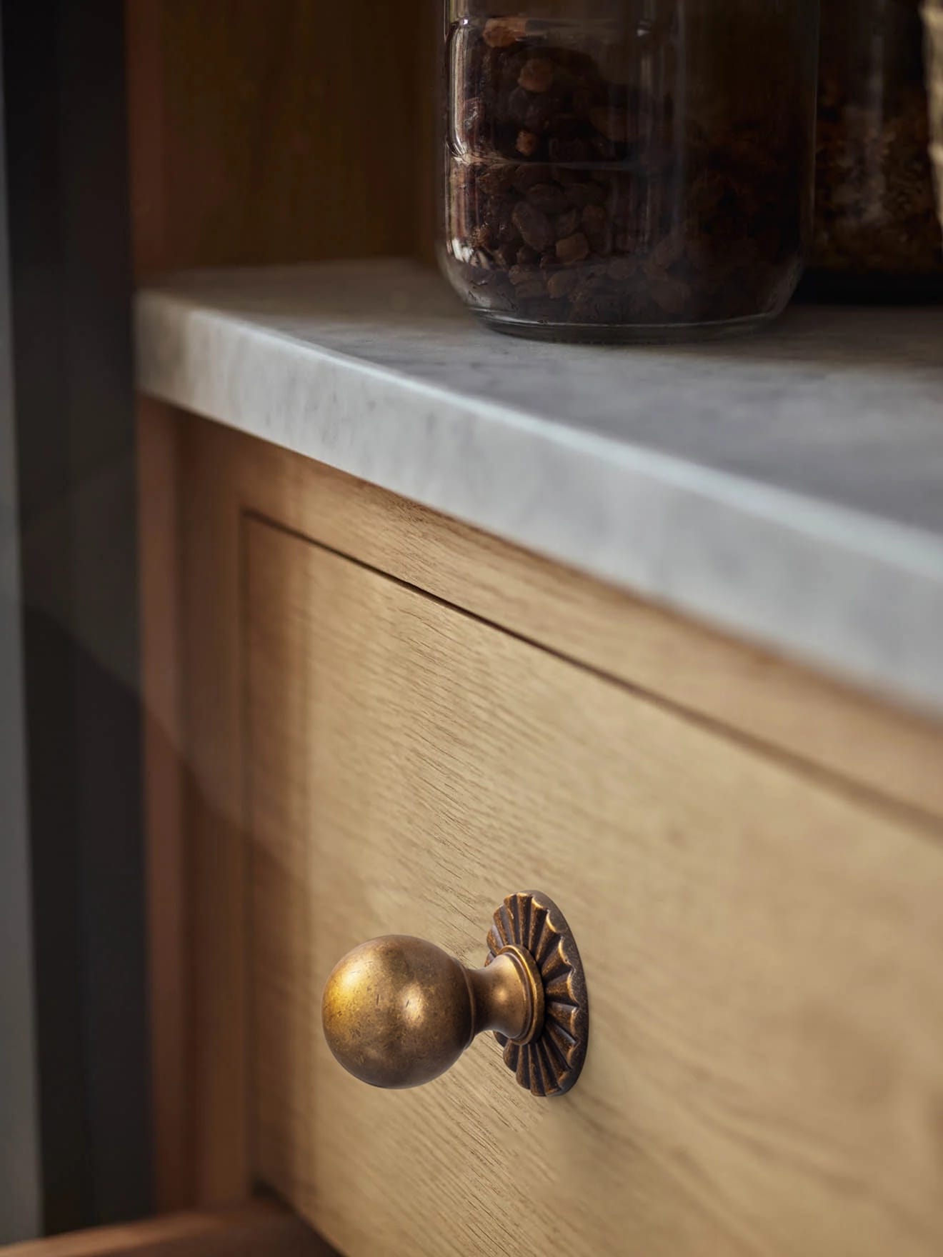 Goo-Ki 6 Pack Stylish Zinc Alloy Cabinet Knobs Classic Round Design Durable Cabinet Handles
