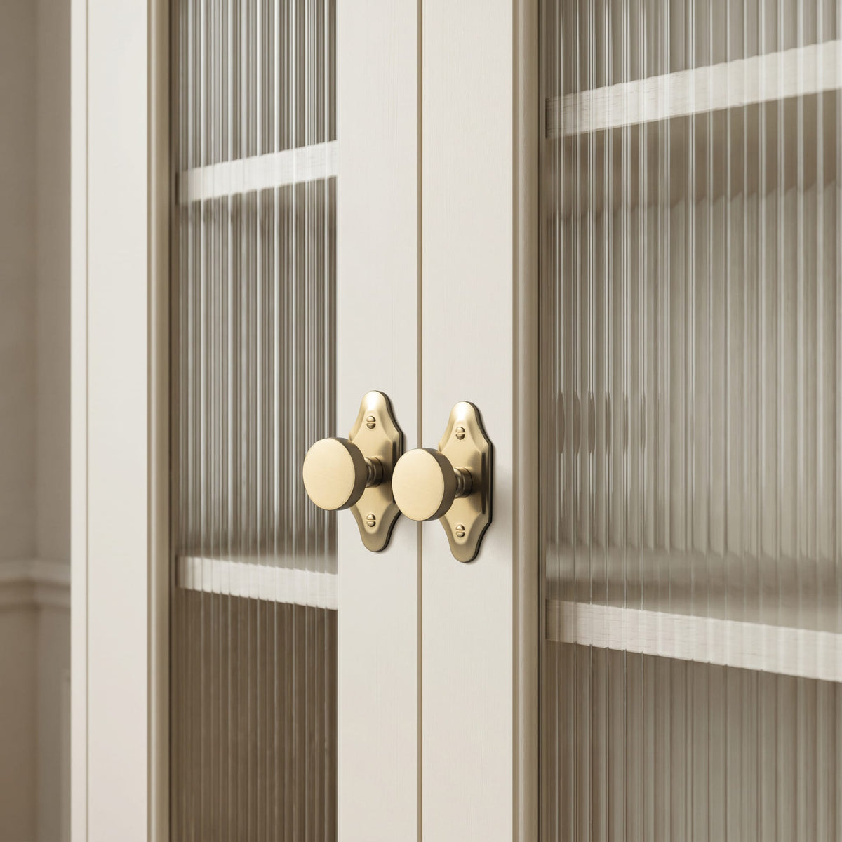 Goo-Ki 6 Pack Vintage Brass Zinc Alloy Cabinet Knob with Back Plate Single Hole Center Kitchen Hardware