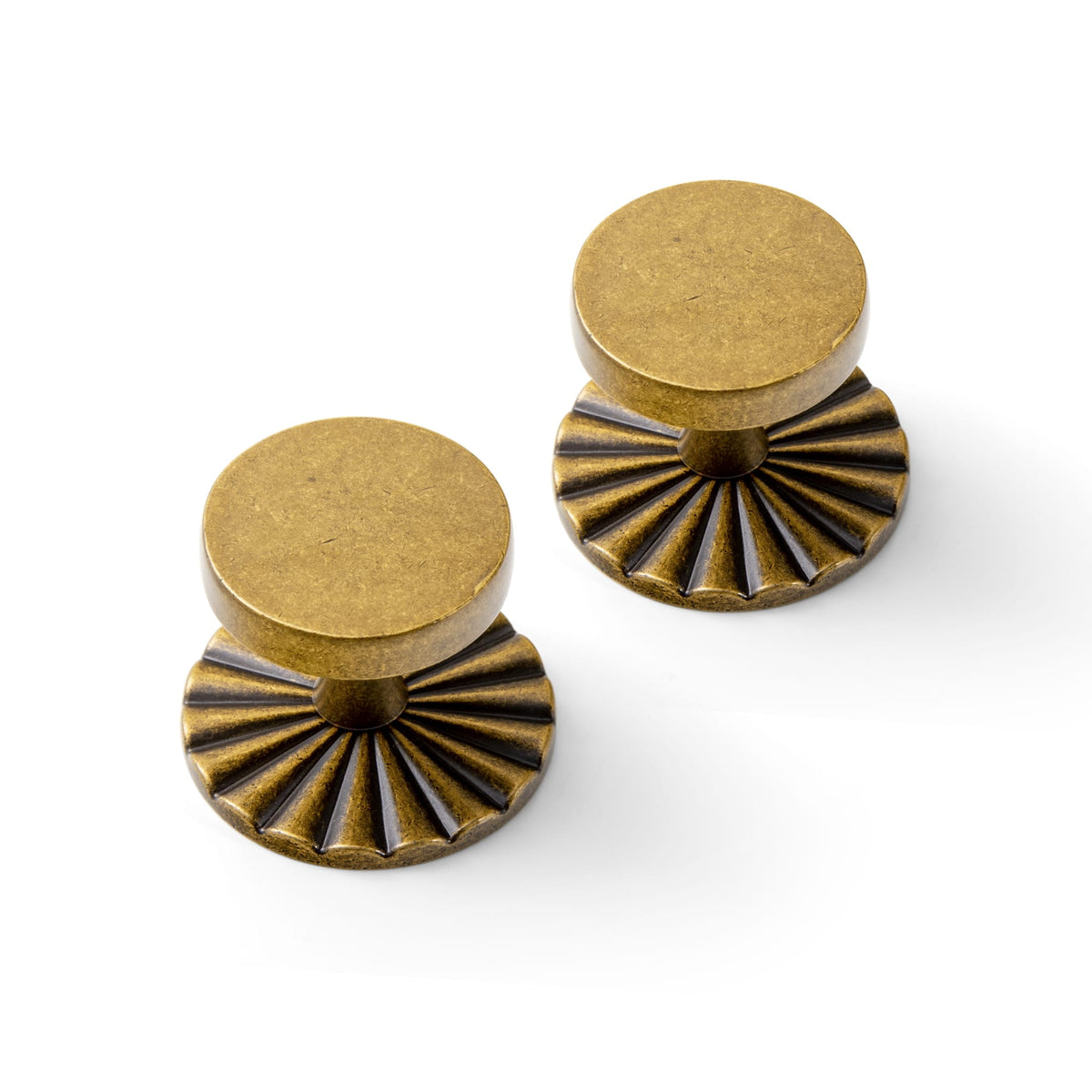 Goo-Ki Antique Brass / 2317 / 6 Pack Antique Brass Cabinet Knobs with Back Plates Ornate Cabinet Pulls for Kitchen Cabinet Hardware